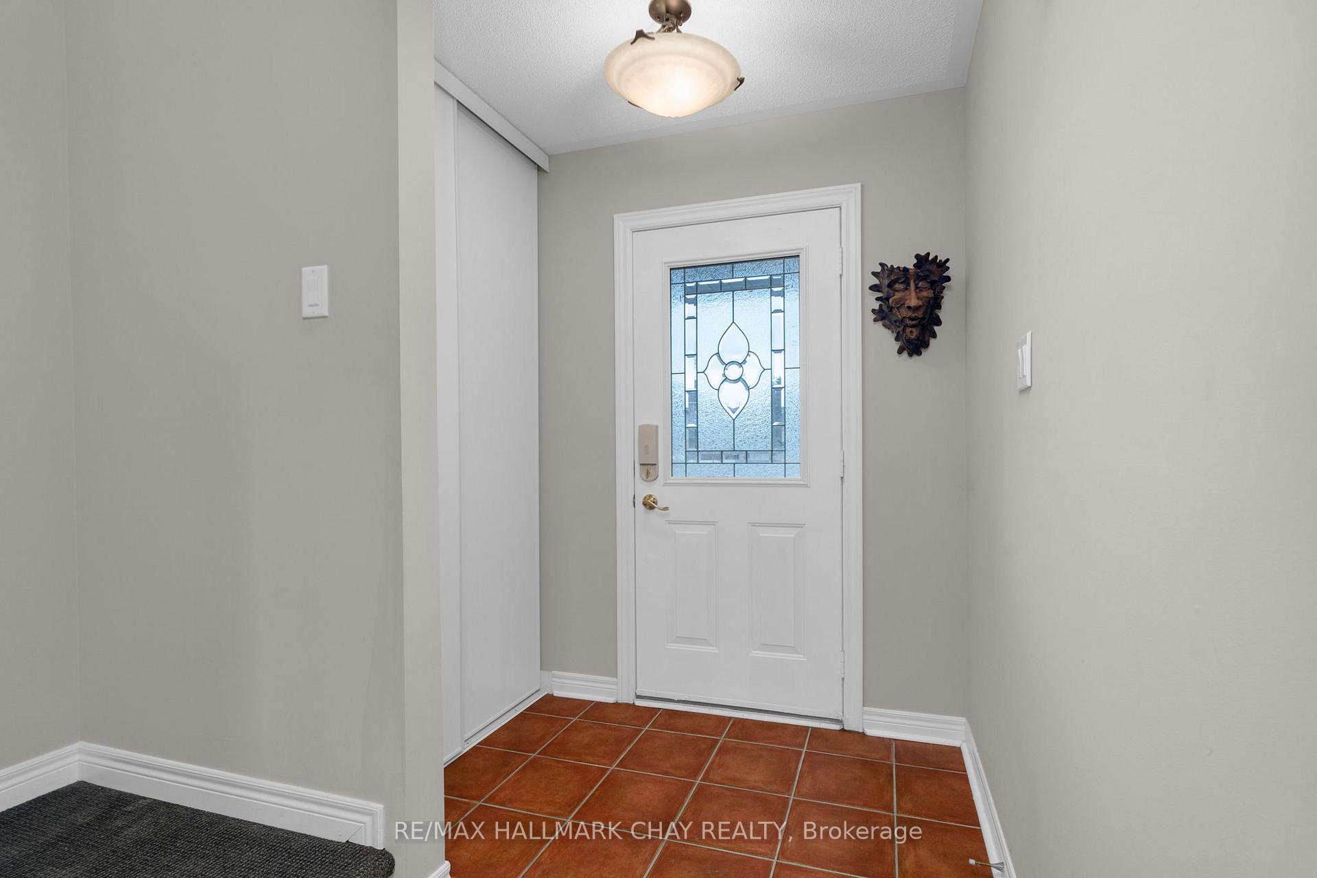 Photo 9 of 358 Esther Drive, Barrie, Painswick South — HOMEH