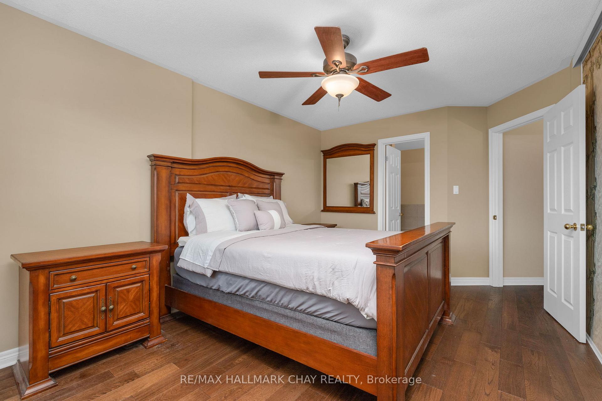 Photo 12 of 358 Esther Drive, Barrie, Painswick South — HOMEH