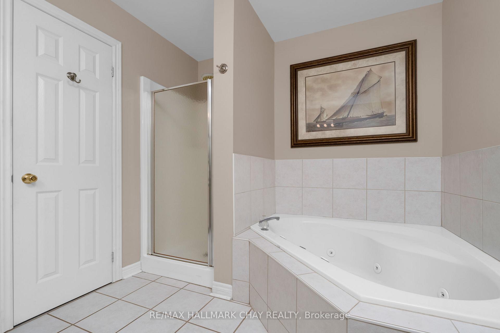 Photo 14 of 358 Esther Drive, Barrie, Painswick South — HOMEH