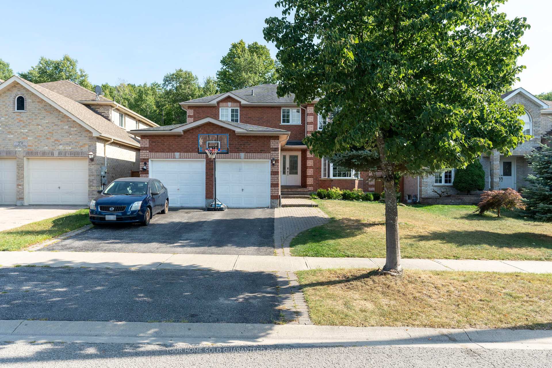 Photo 2 of 31 Grant's Way, Barrie, Ardagh — HOMEH