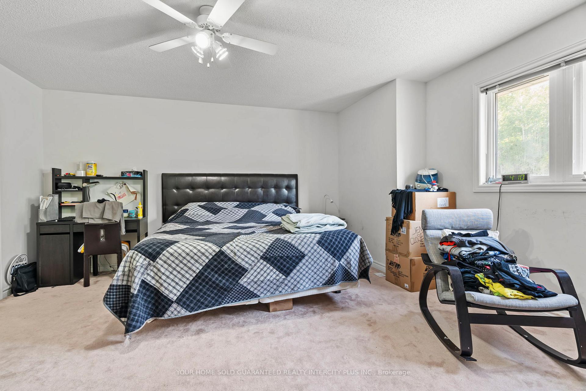 Photo 24 of 31 Grant's Way, Barrie, Ardagh — HOMEH
