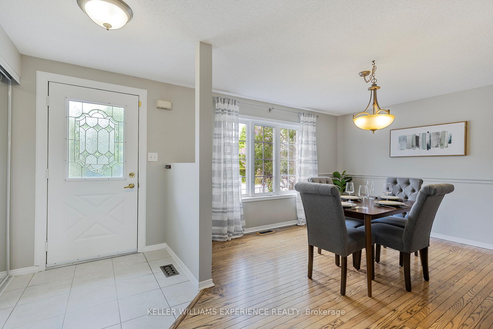 Photo 6 of 40 Selkirk Crescent, Barrie, Holly — HOMEH