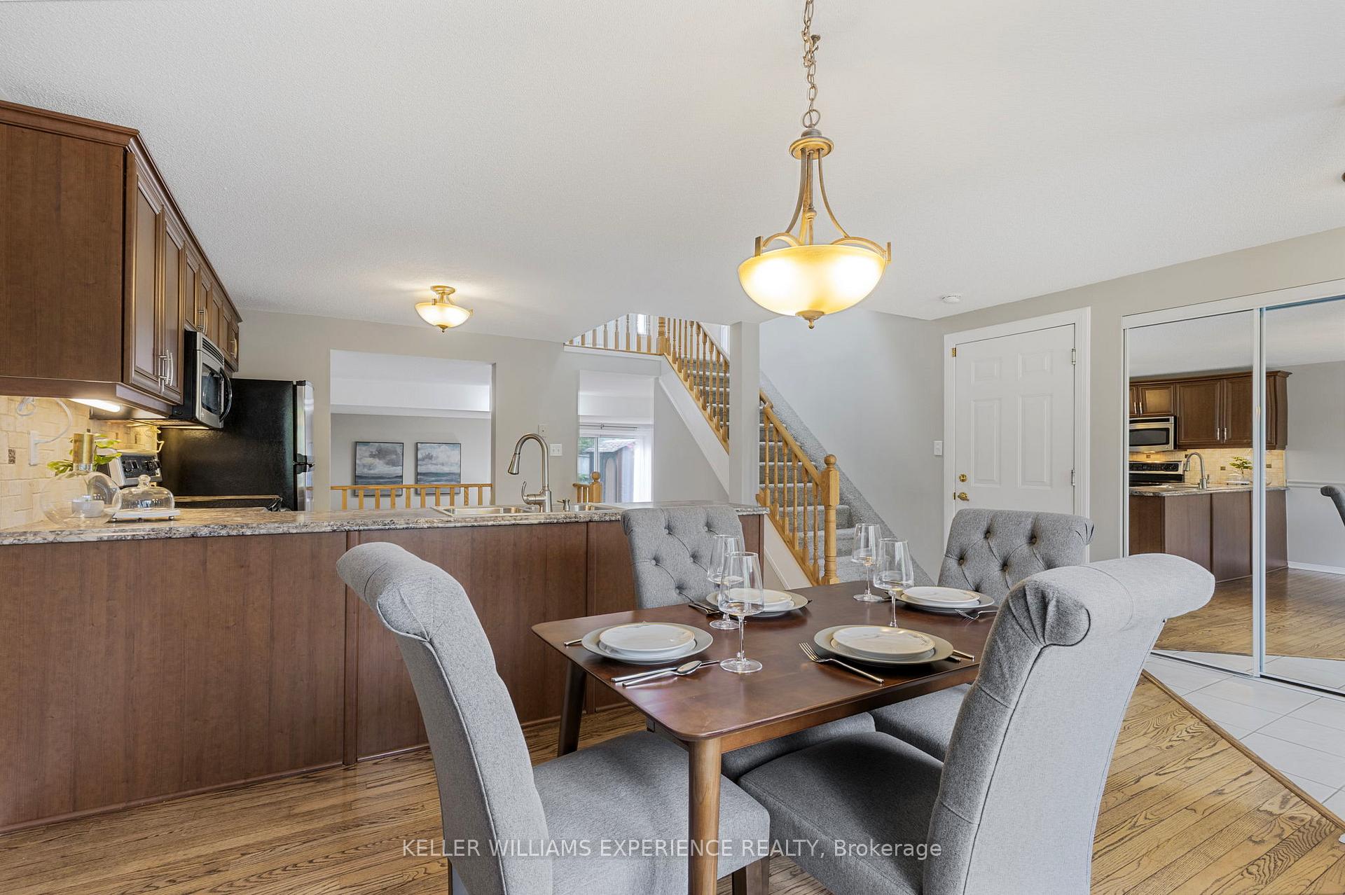 Photo 9 of 40 Selkirk Crescent, Barrie, Holly — HOMEH