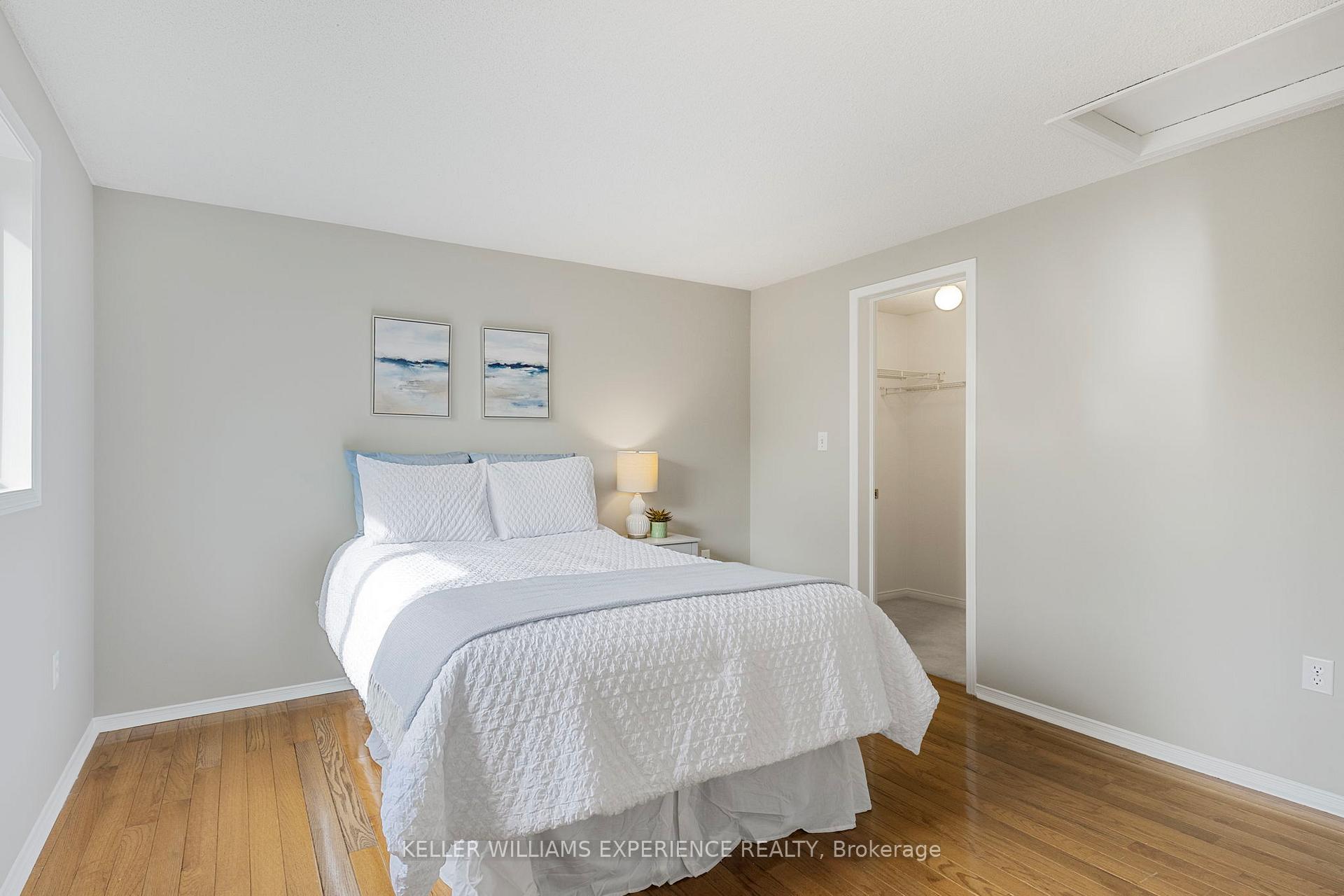 Photo 24 of 40 Selkirk Crescent, Barrie, Holly — HOMEH
