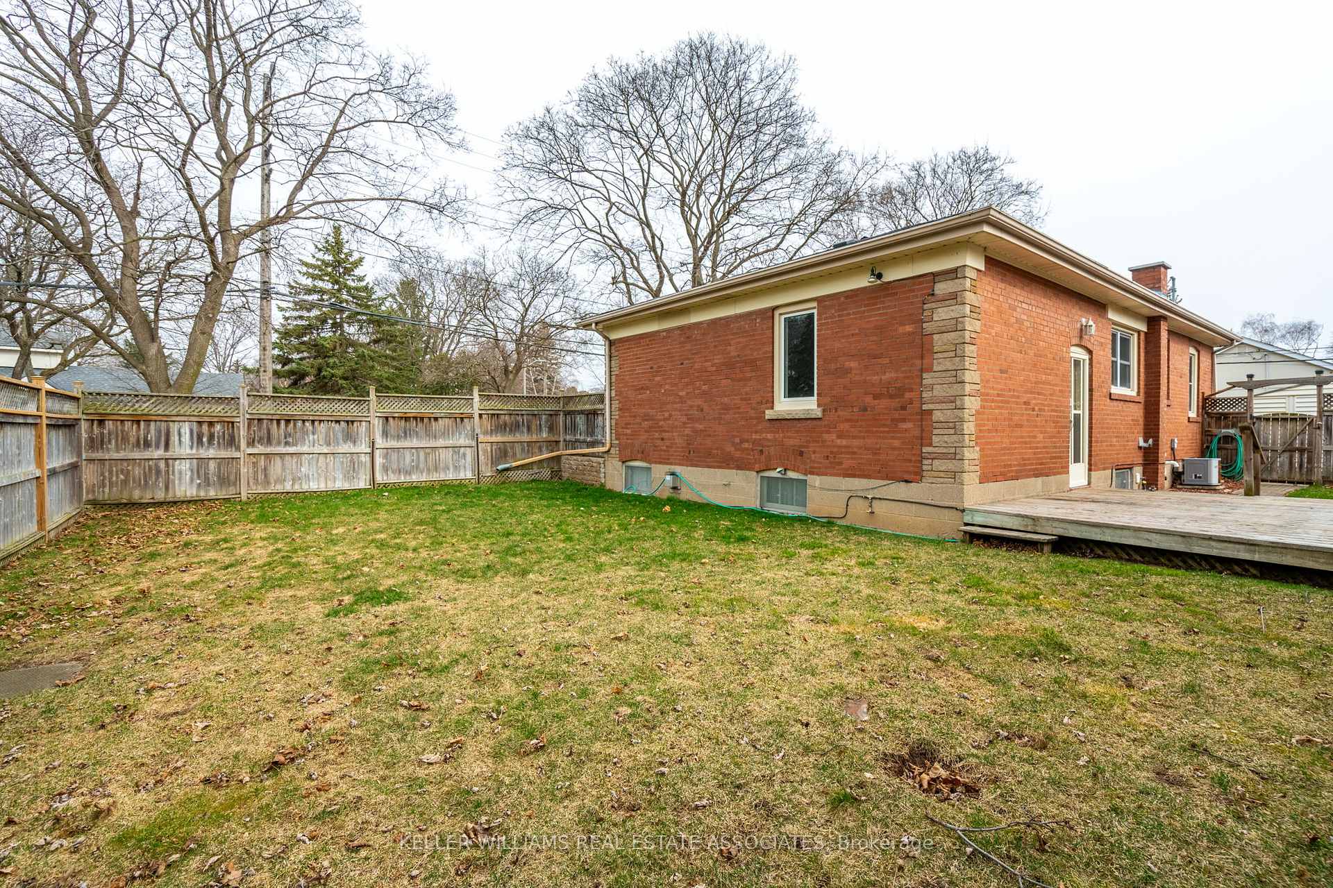 Photo 32 of 4354 Spruce Avenue, Burlington, Shoreacres — HOMEH