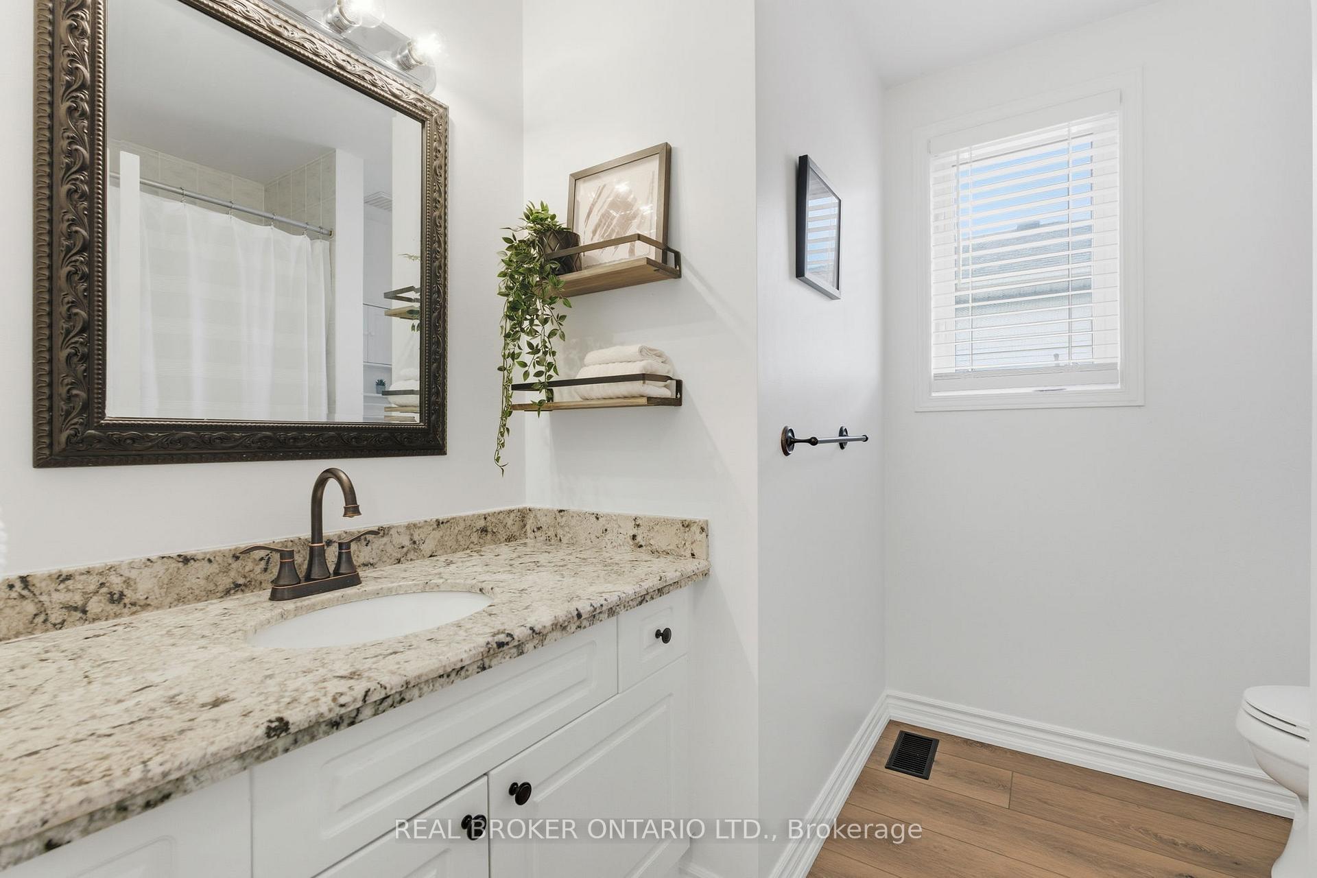 Photo 23 of 28 Brookheath Lane, Hamilton, Rural Glanbrook — HOMEH