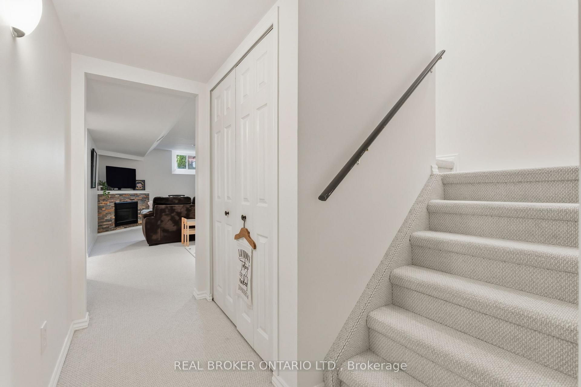 Photo 30 of 28 Brookheath Lane, Hamilton, Rural Glanbrook — HOMEH