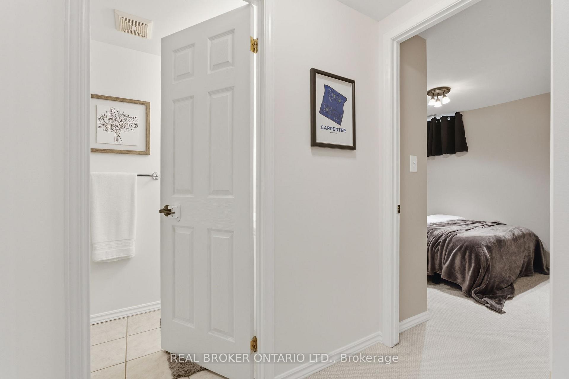 Photo 35 of 28 Brookheath Lane, Hamilton, Rural Glanbrook — HOMEH