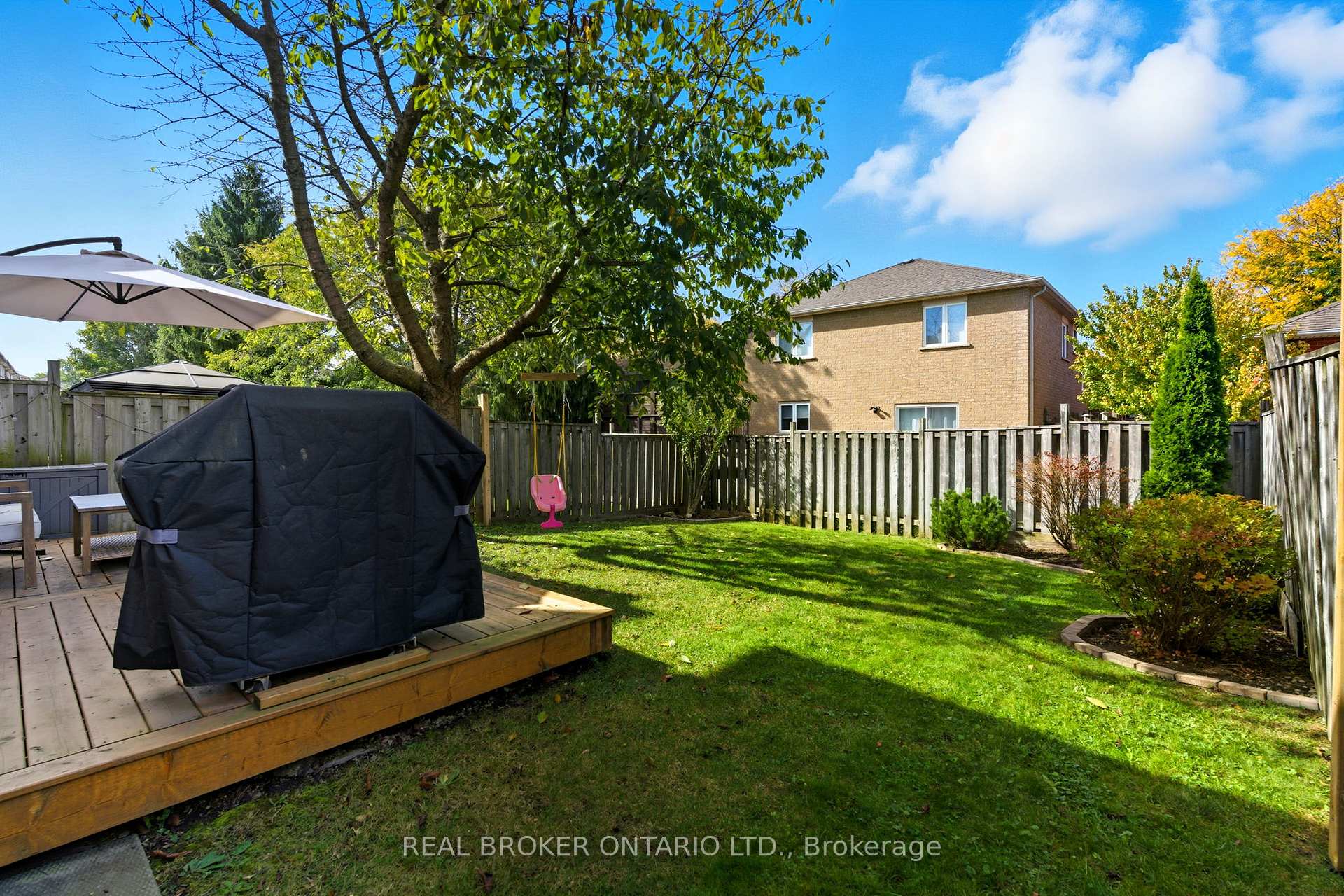 Photo 39 of 28 Brookheath Lane, Hamilton, Rural Glanbrook — HOMEH