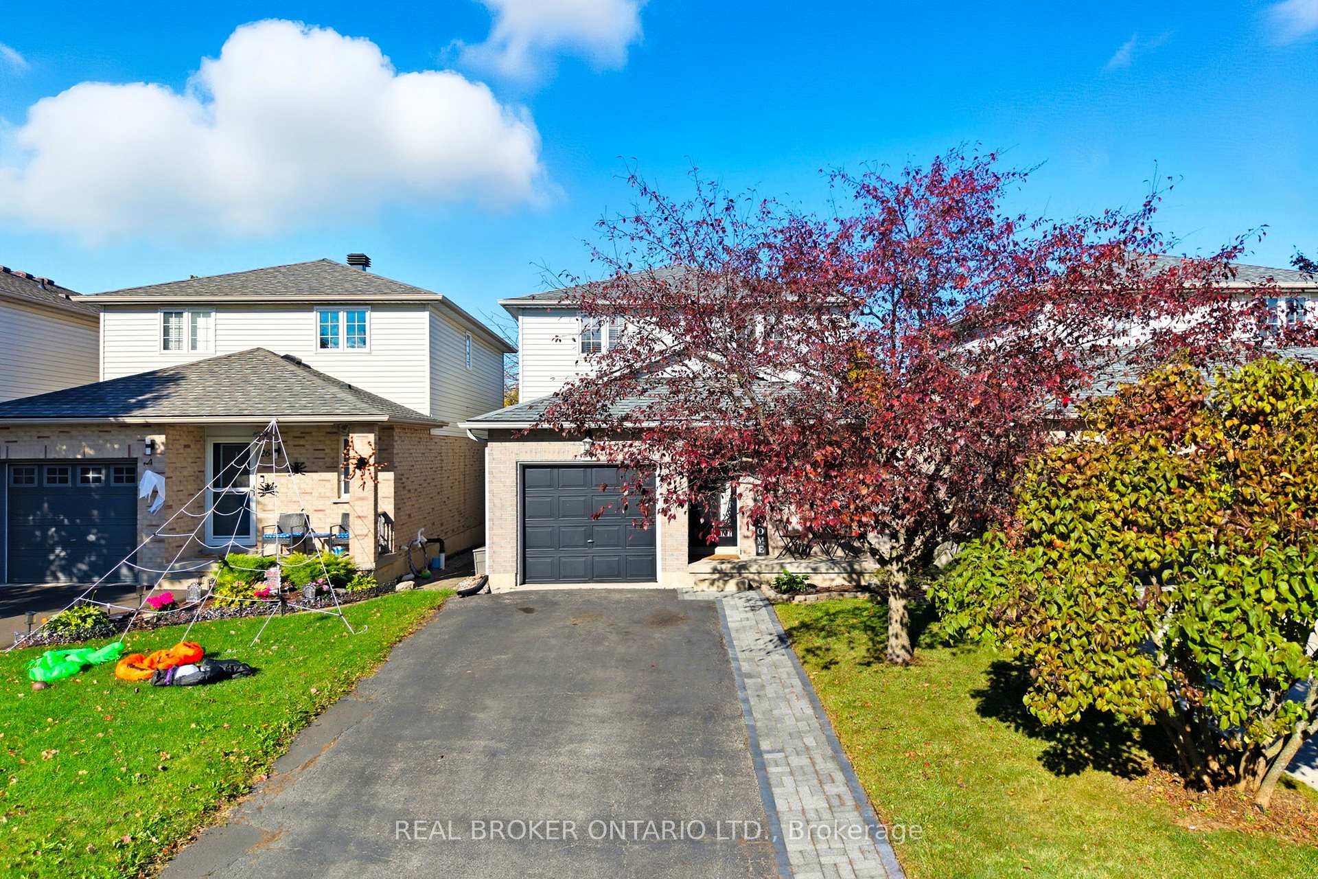 Photo 44 of 28 Brookheath Lane, Hamilton, Rural Glanbrook — HOMEH