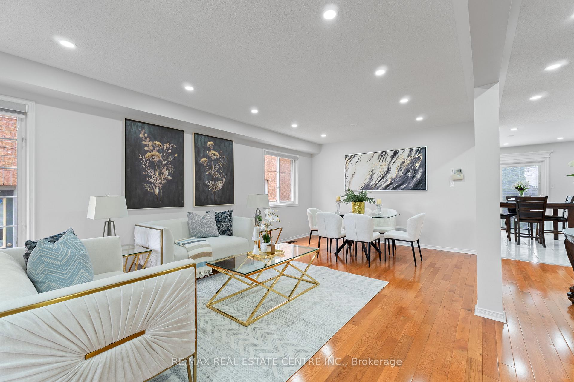 Photo 14 of 154 Sunny Meadow Boulevard, Brampton, Sandringham-Wellington — HOMEH