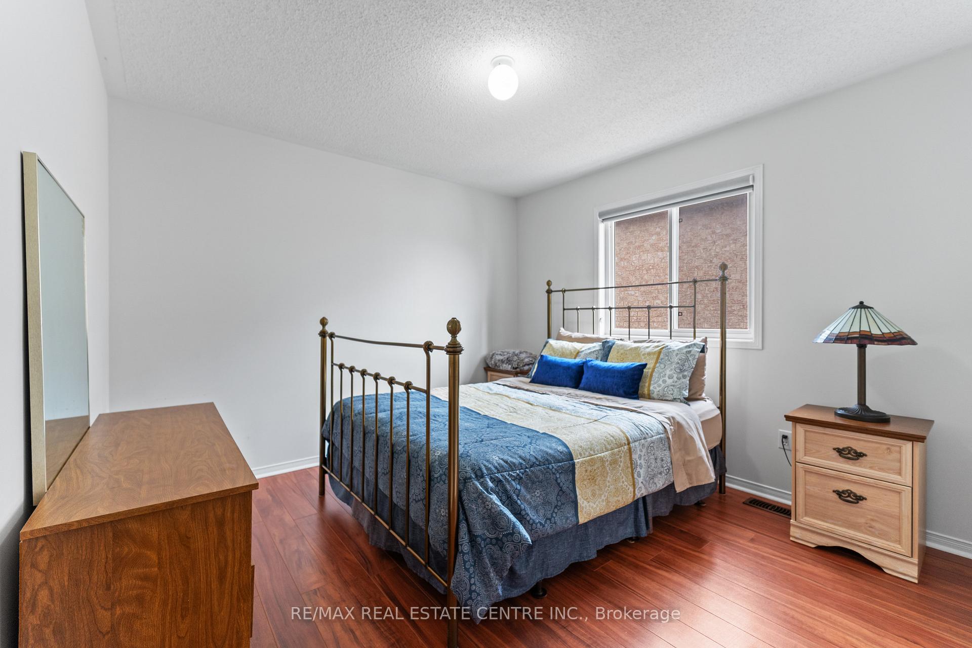 Photo 21 of 154 Sunny Meadow Boulevard, Brampton, Sandringham-Wellington — HOMEH