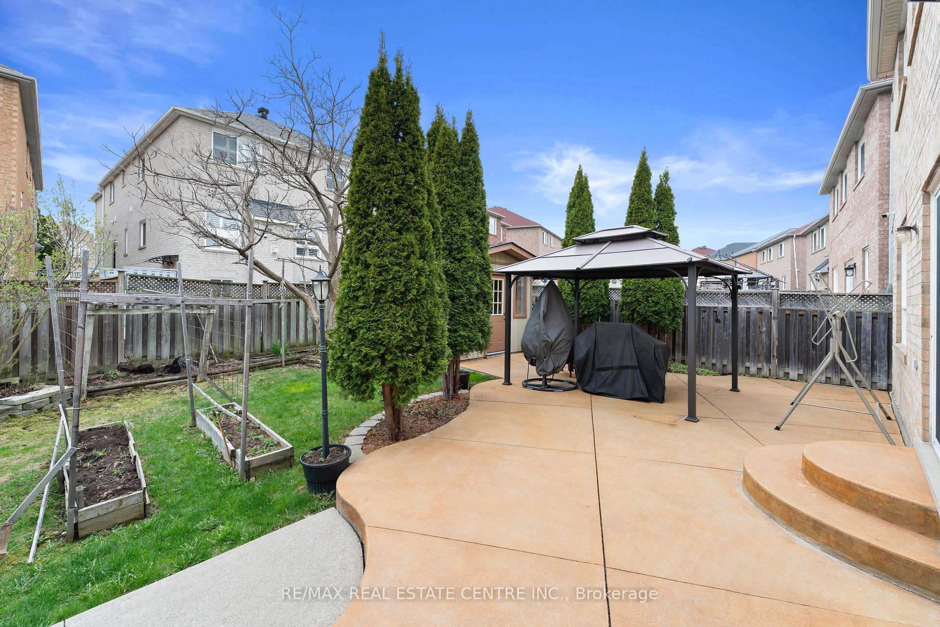 Photo 22 of 154 Sunny Meadow Boulevard, Brampton, Sandringham-Wellington — HOMEH