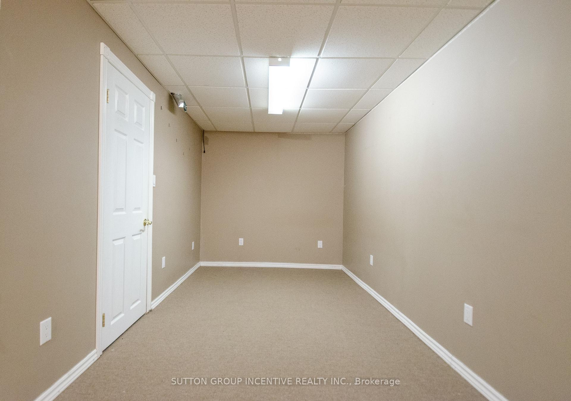Photo 20 of 26 Ingram Court, Barrie, Painswick North — HOMEH