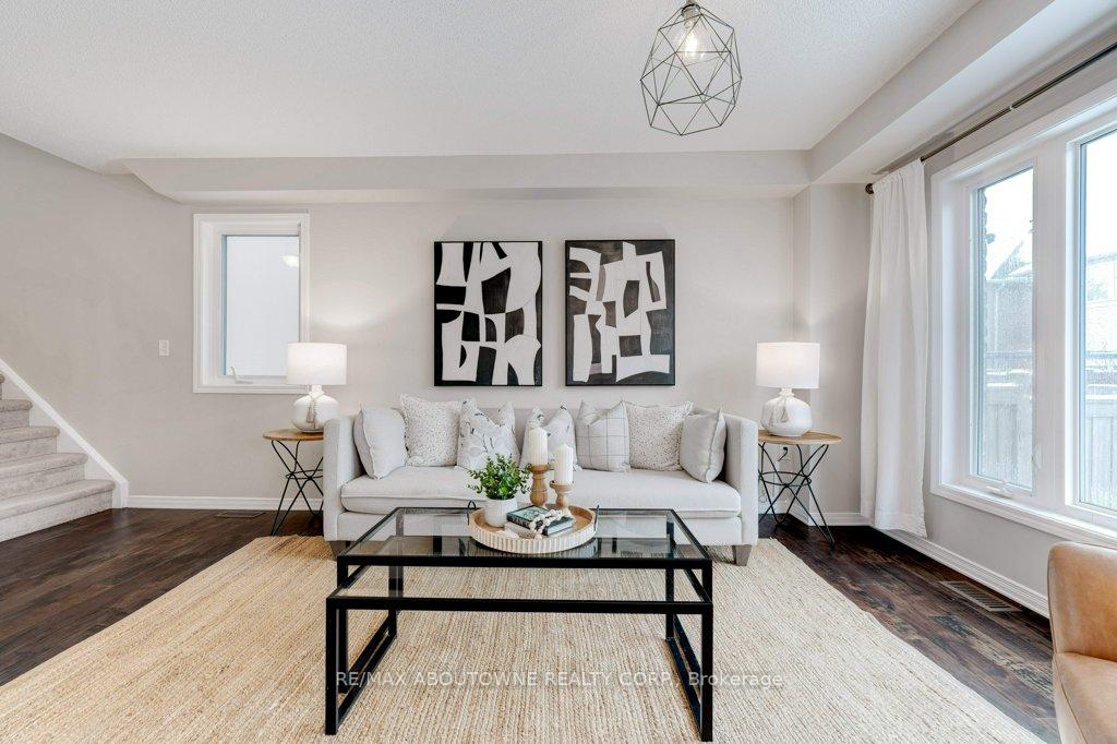 Photo 8 of 4192 Thomas Alton Boulevard, Burlington, Alton — HOMEH