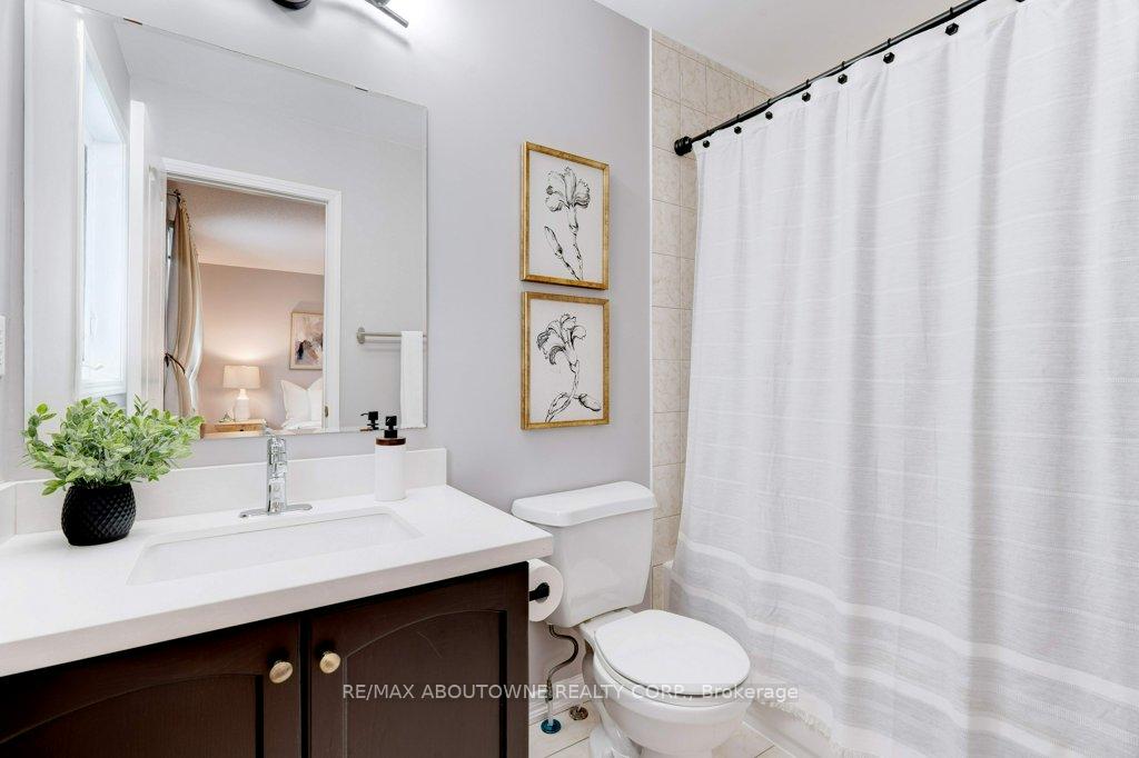 Photo 22 of 4192 Thomas Alton Boulevard, Burlington, Alton — HOMEH
