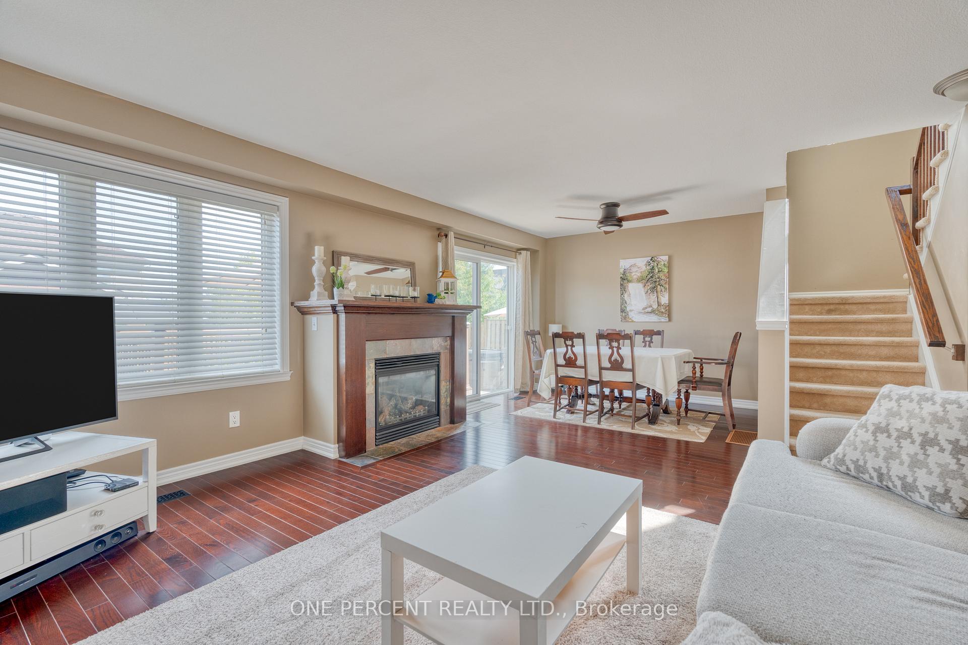 Photo 7 of 286 Fall Fair Way, Hamilton, Binbrook — HOMEH