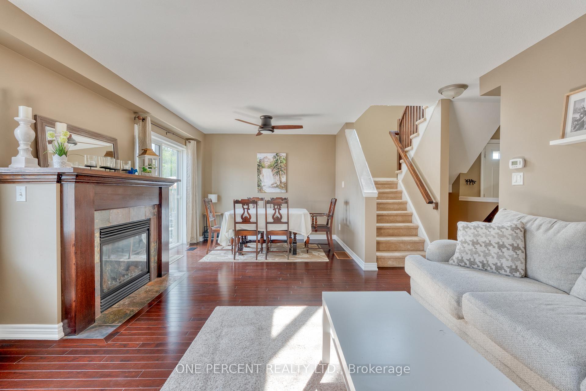 Photo 8 of 286 Fall Fair Way, Hamilton, Binbrook — HOMEH