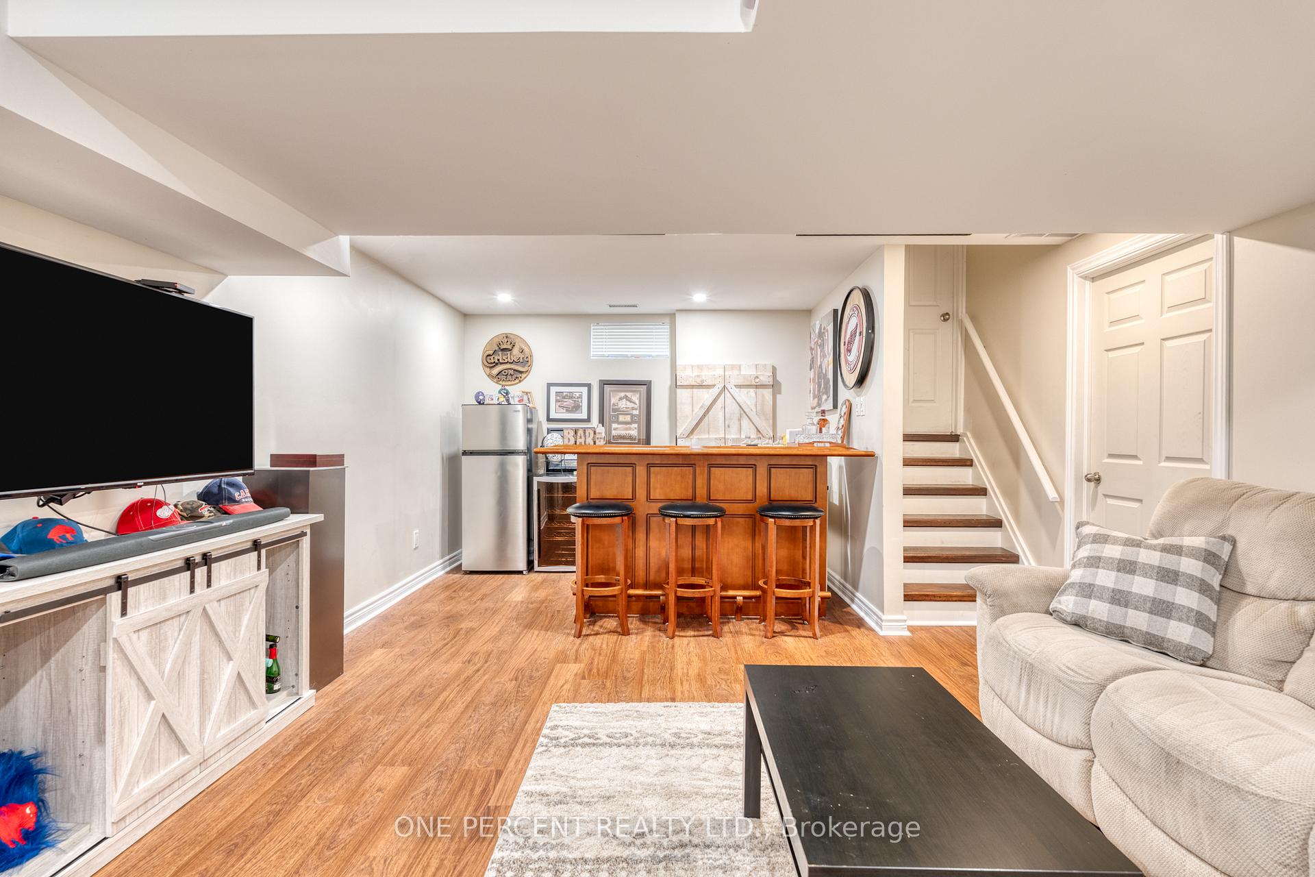 Photo 27 of 286 Fall Fair Way, Hamilton, Binbrook — HOMEH