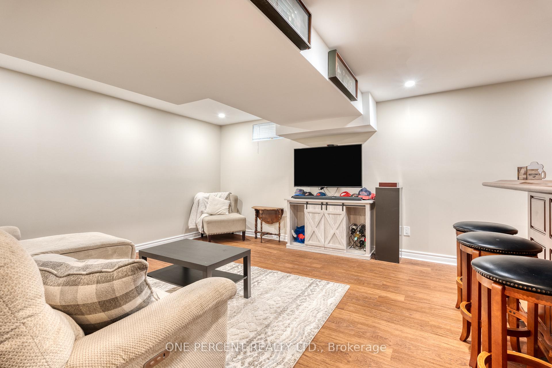 Photo 29 of 286 Fall Fair Way, Hamilton, Binbrook — HOMEH