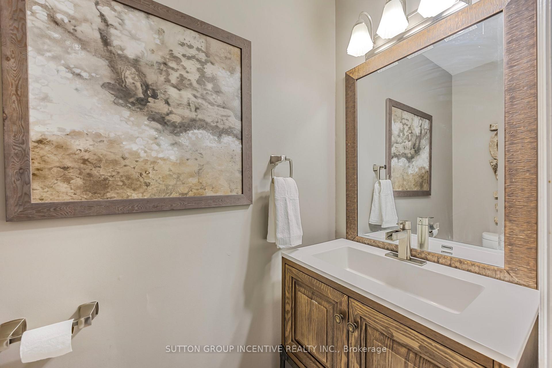 Photo 17 of 21 Callaghan Drive, Barrie, Letitia Heights — HOMEH