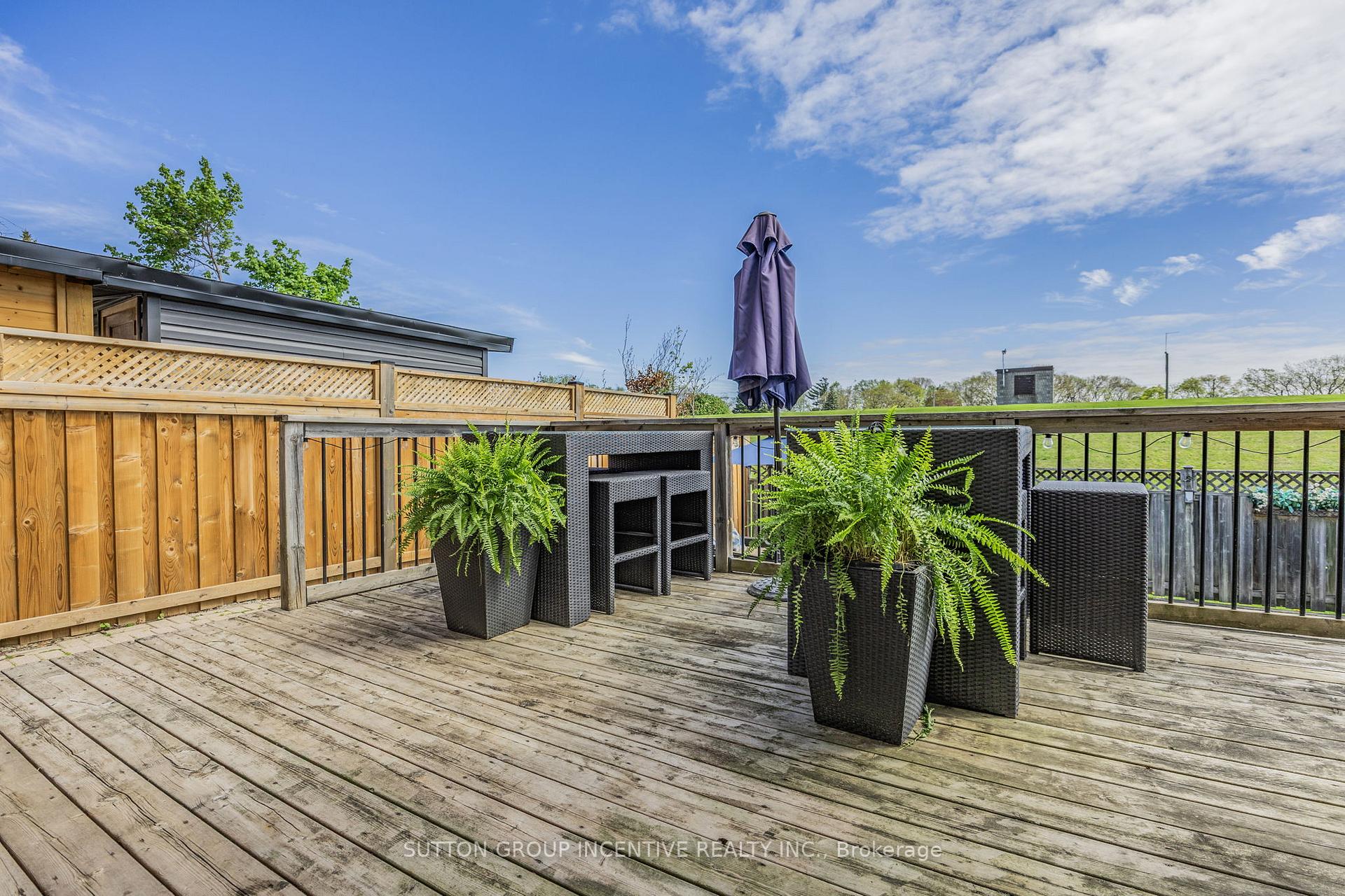 Photo 35 of 21 Callaghan Drive, Barrie, Letitia Heights — HOMEH