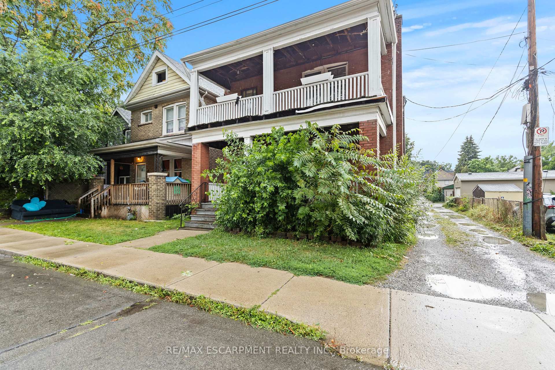 Photo 3 of 14 Norway Avenue, Hamilton, Blakeley — HOMEH