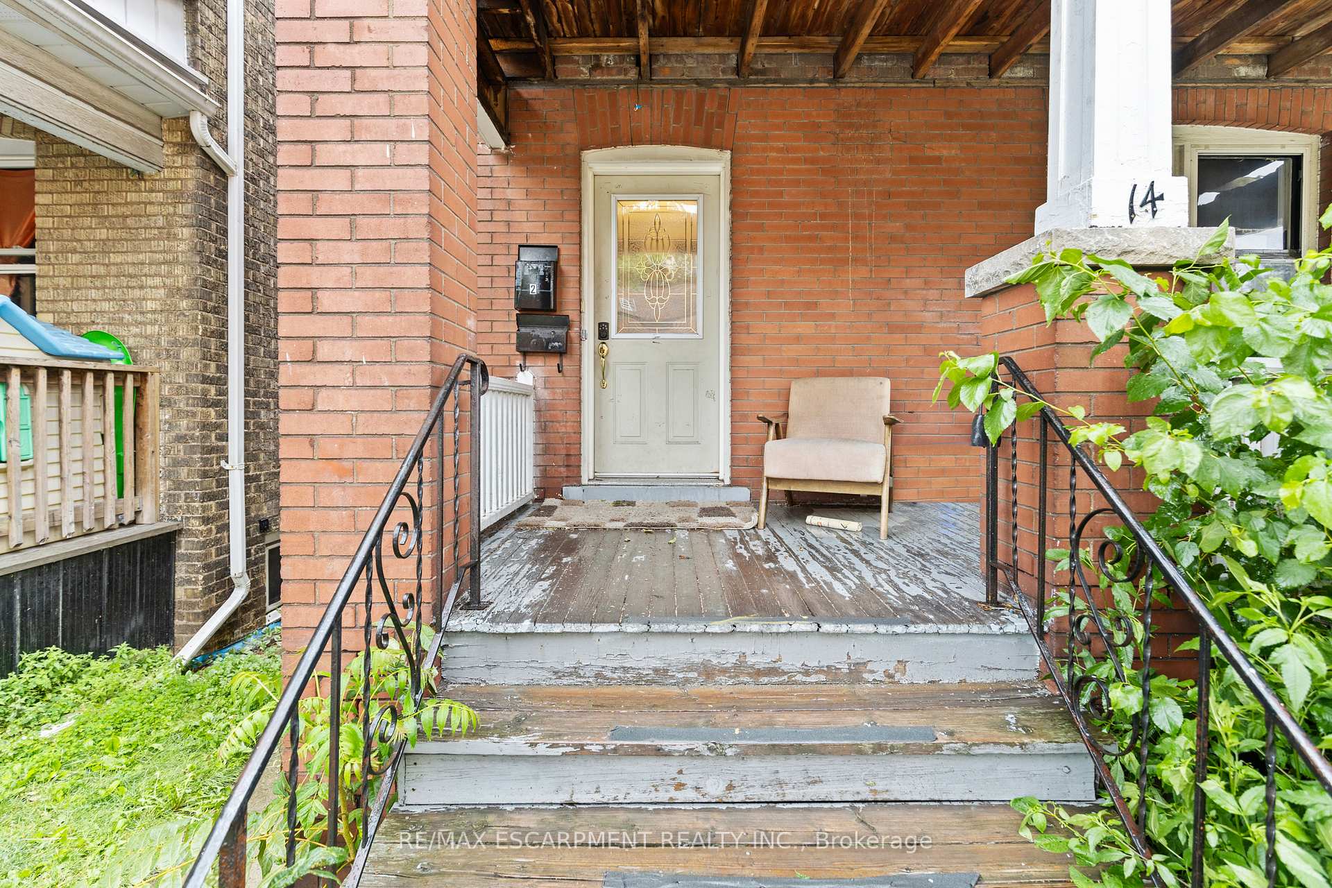 Photo 4 of 14 Norway Avenue, Hamilton, Blakeley — HOMEH