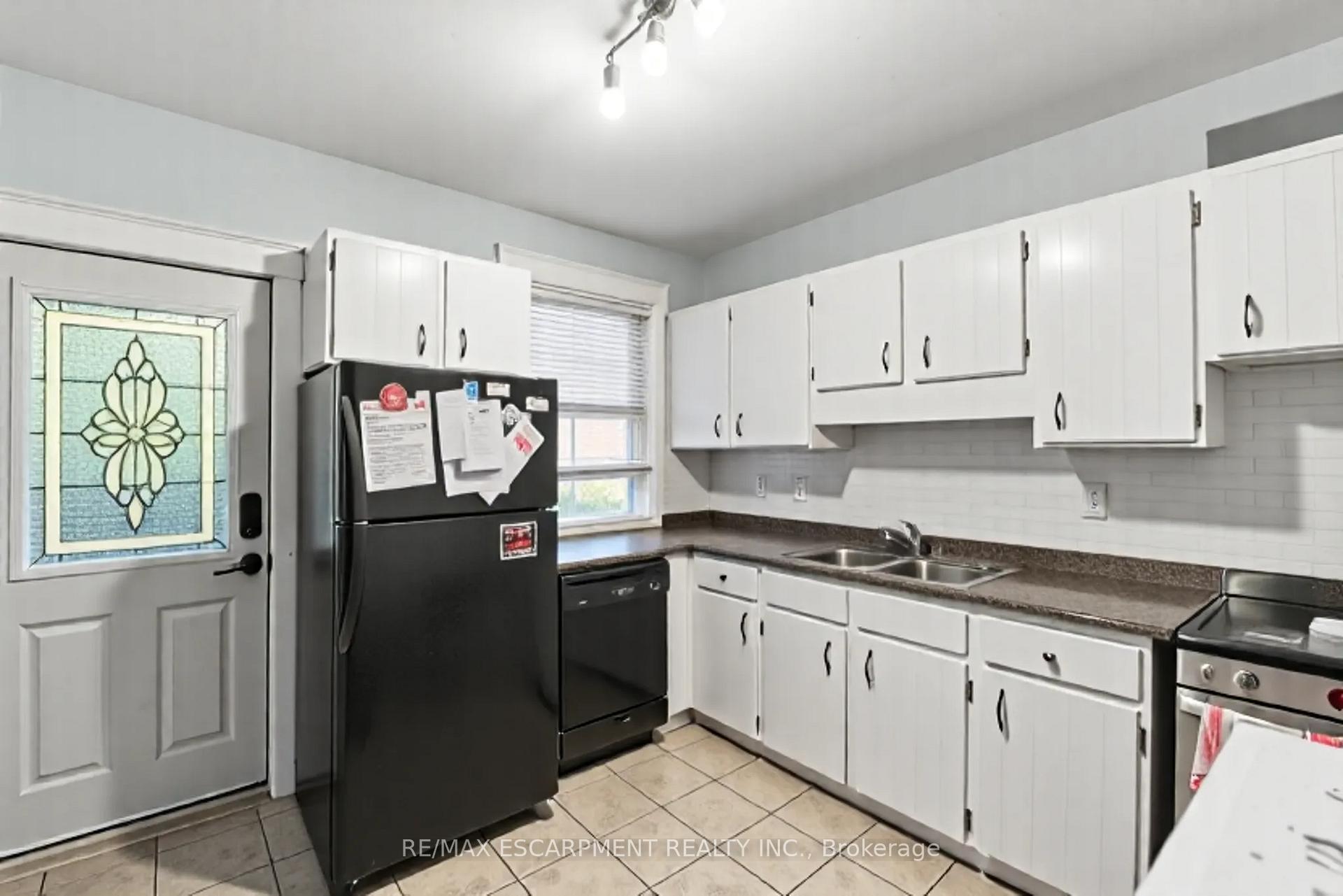 Photo 11 of 14 Norway Avenue, Hamilton, Blakeley — HOMEH