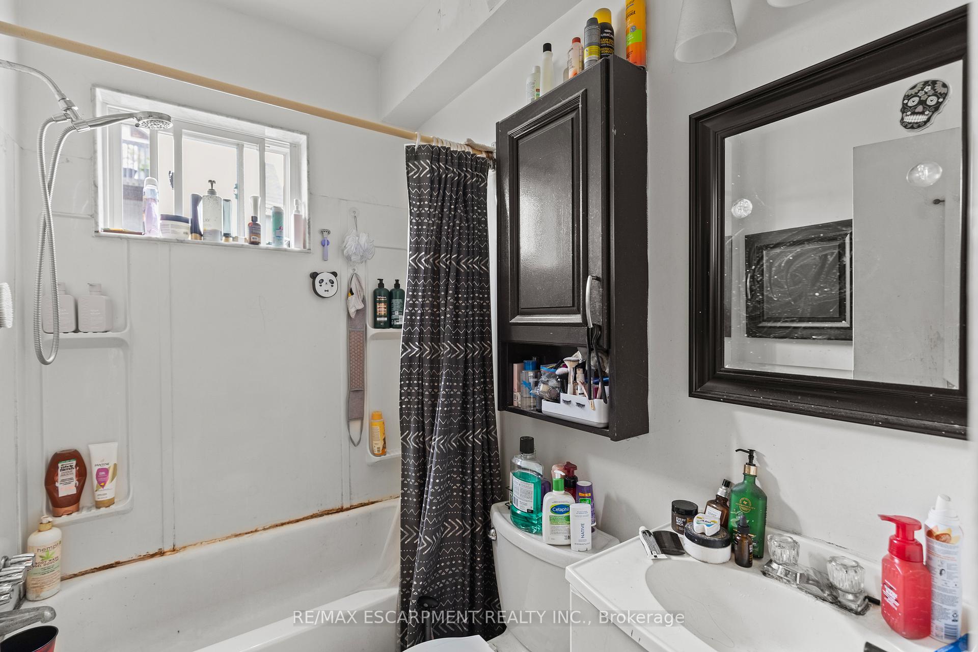 Photo 13 of 14 Norway Avenue, Hamilton, Blakeley — HOMEH