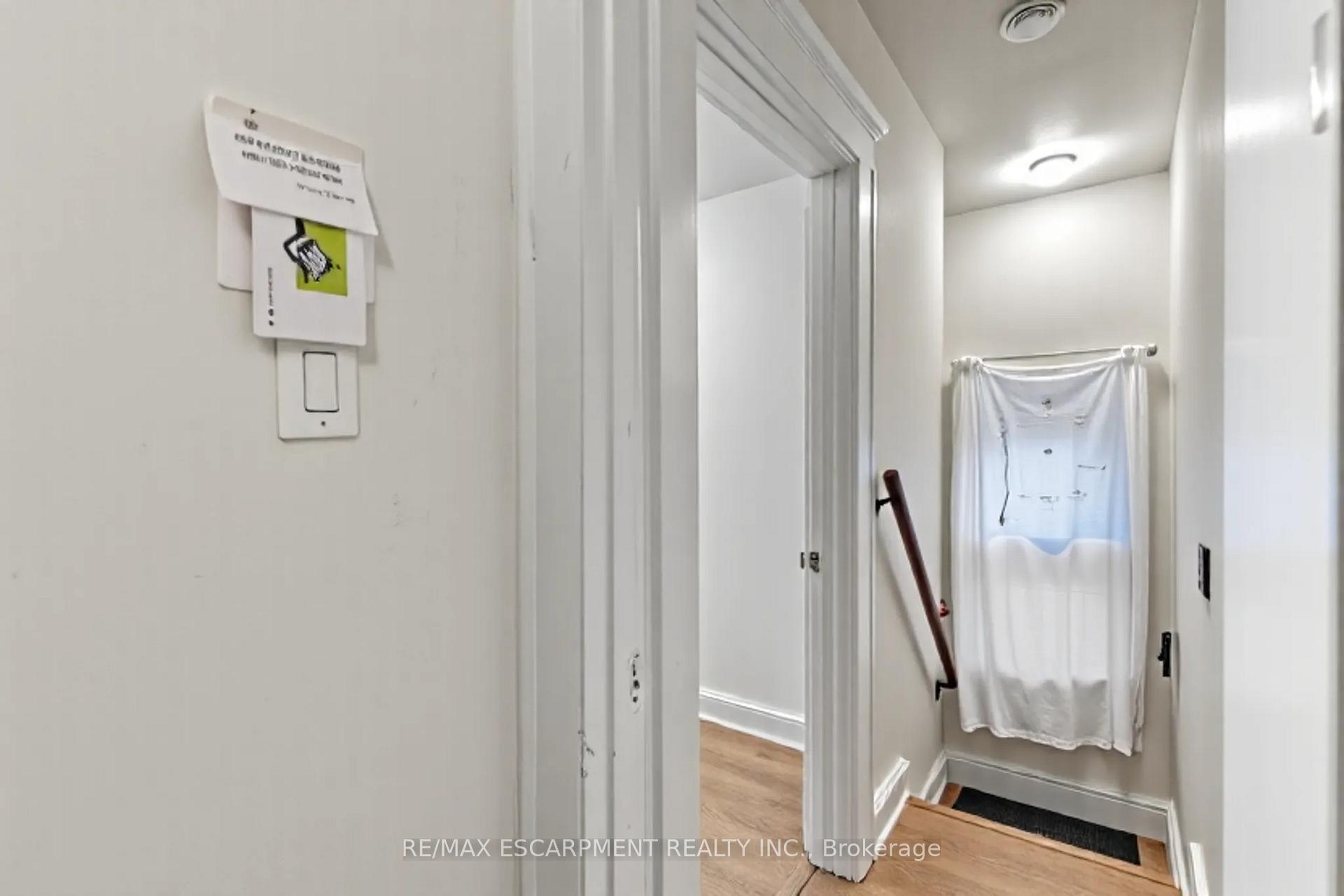 Photo 21 of 14 Norway Avenue, Hamilton, Blakeley — HOMEH
