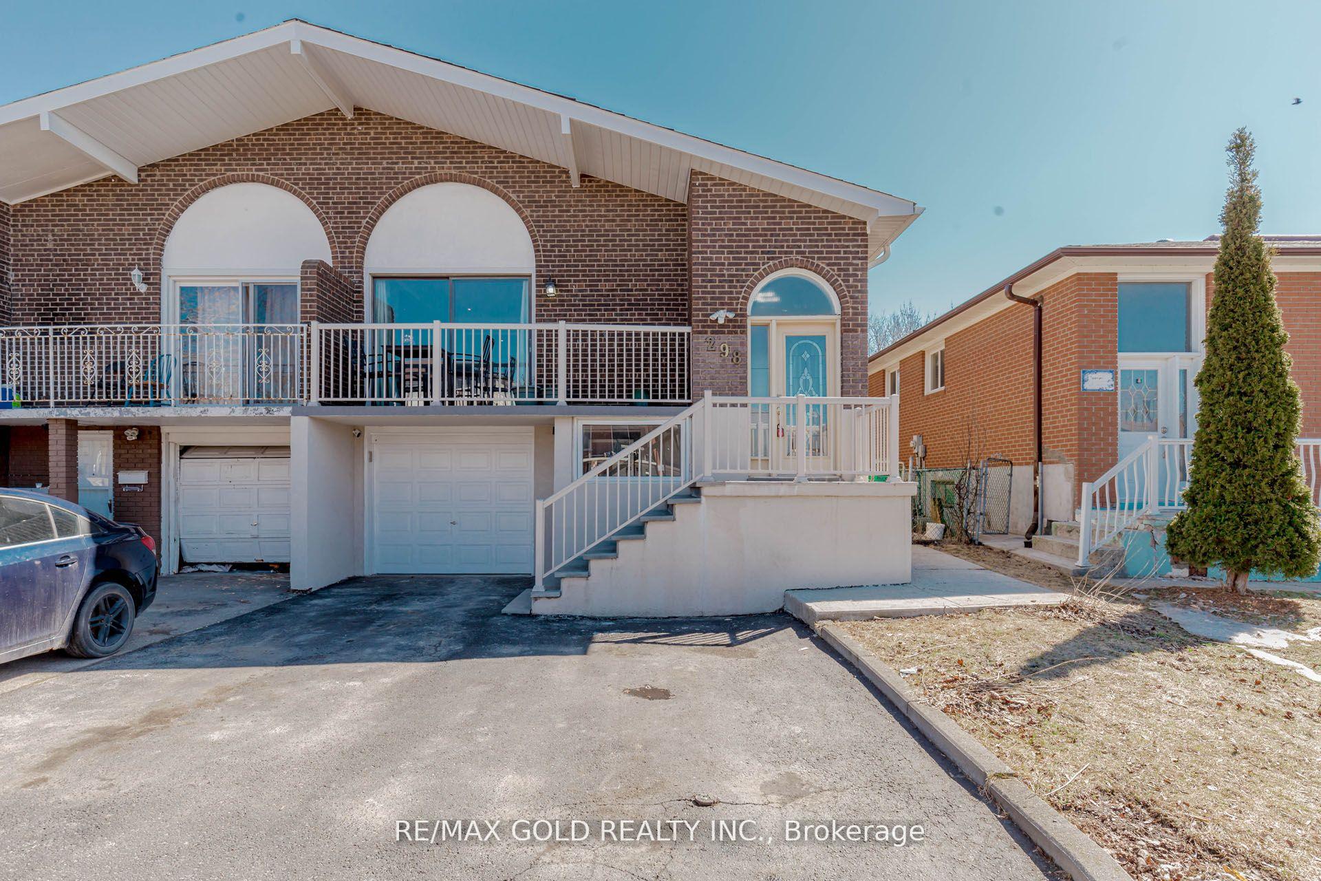 Photo 4 of 298 Royal Salisbury Way, Brampton, Madoc — HOMEH