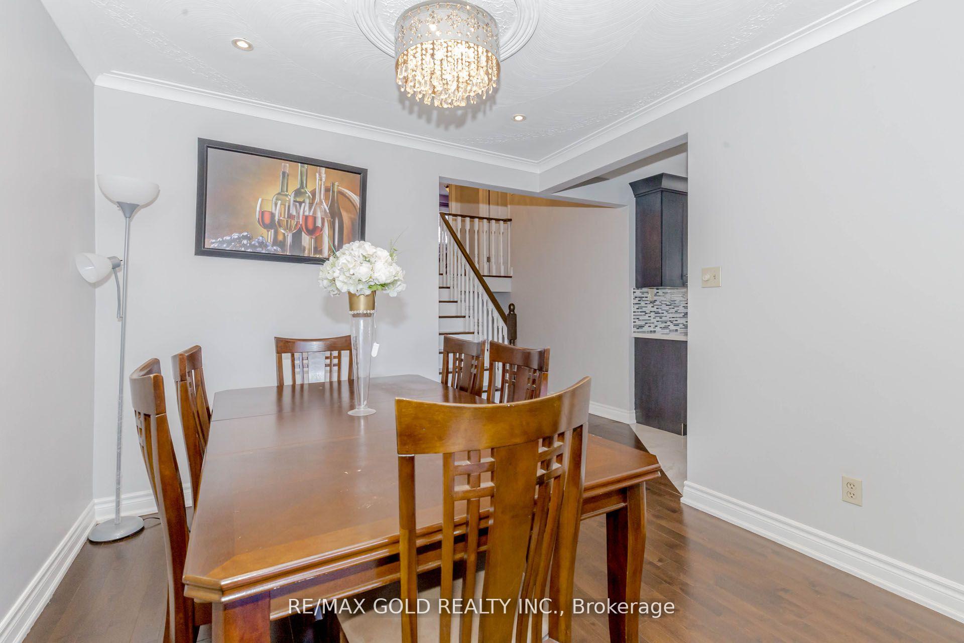 Photo 7 of 298 Royal Salisbury Way, Brampton, Madoc — HOMEH