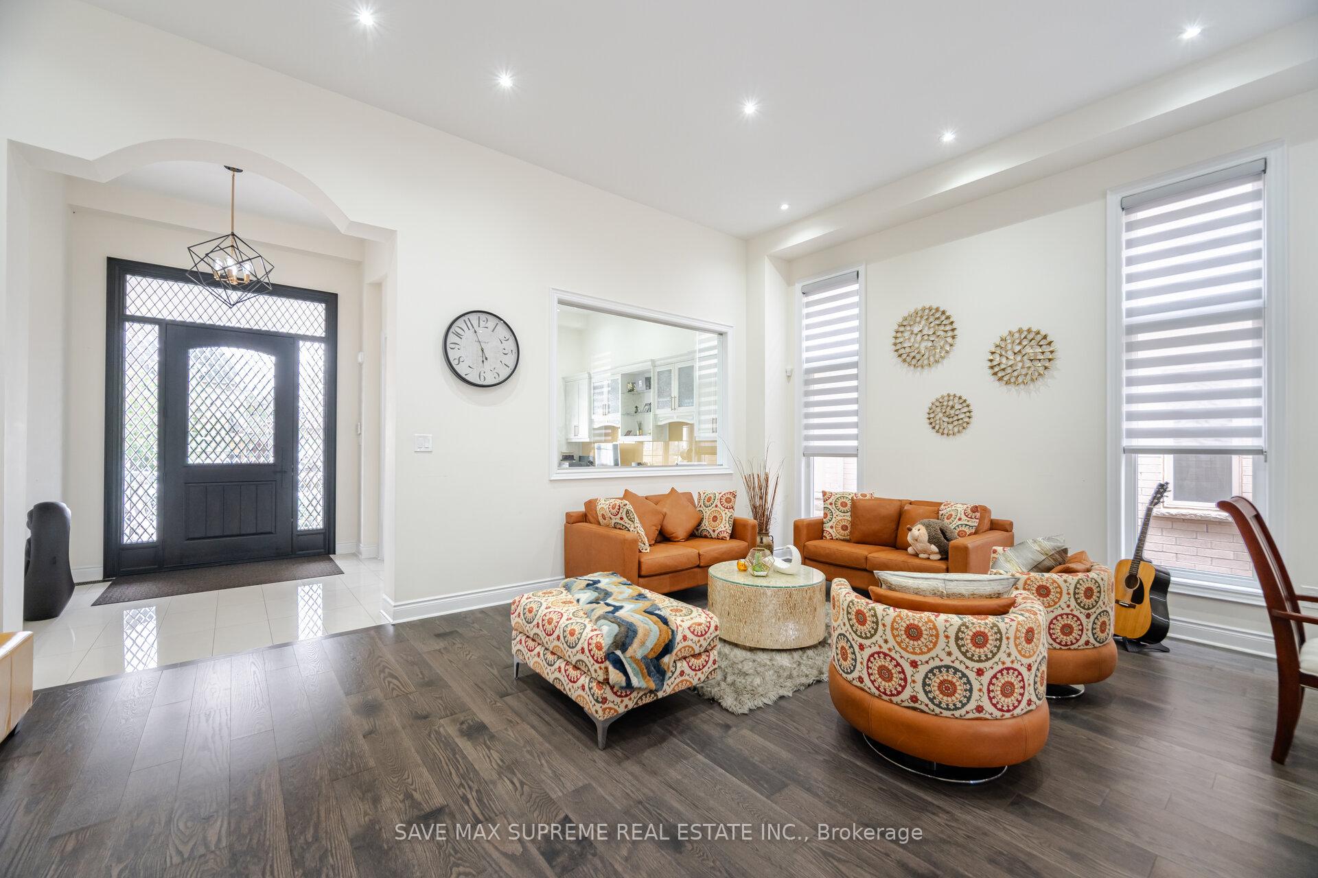 Photo 41 of 12 Astrantia Way, Brampton, Credit Valley — HOMEH