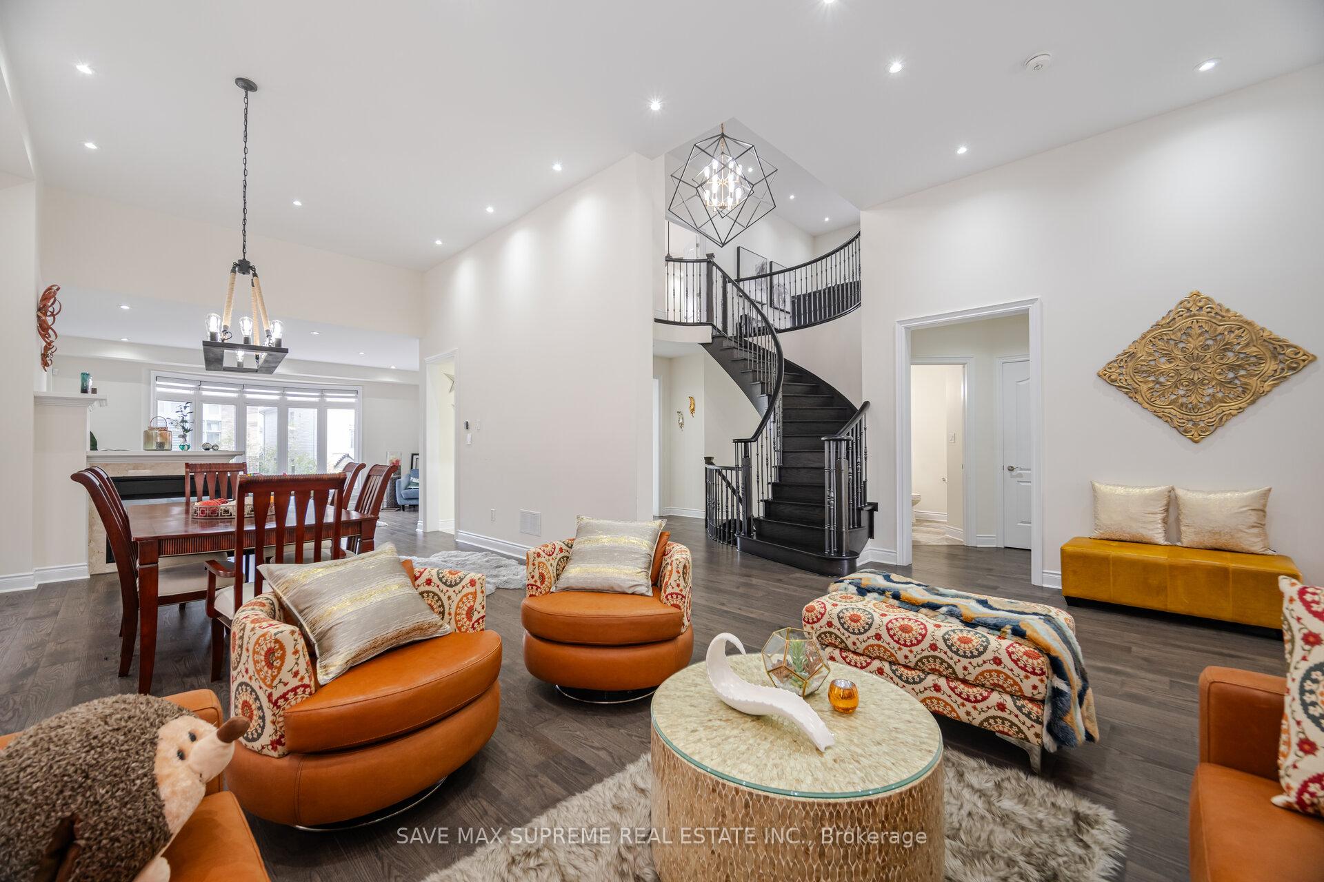 Photo 40 of 12 Astrantia Way, Brampton, Credit Valley — HOMEH