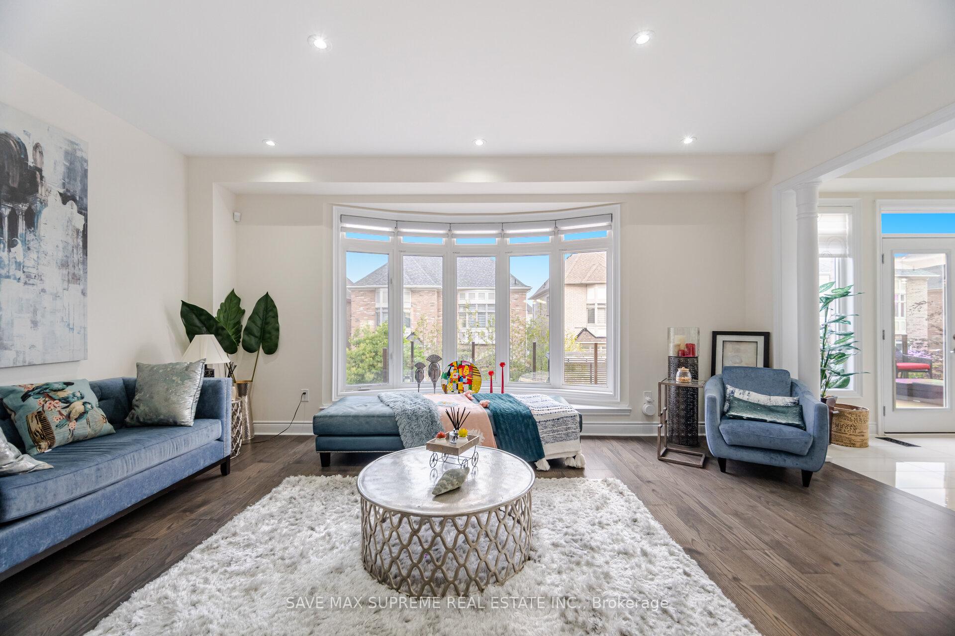 Photo 42 of 12 Astrantia Way, Brampton, Credit Valley — HOMEH