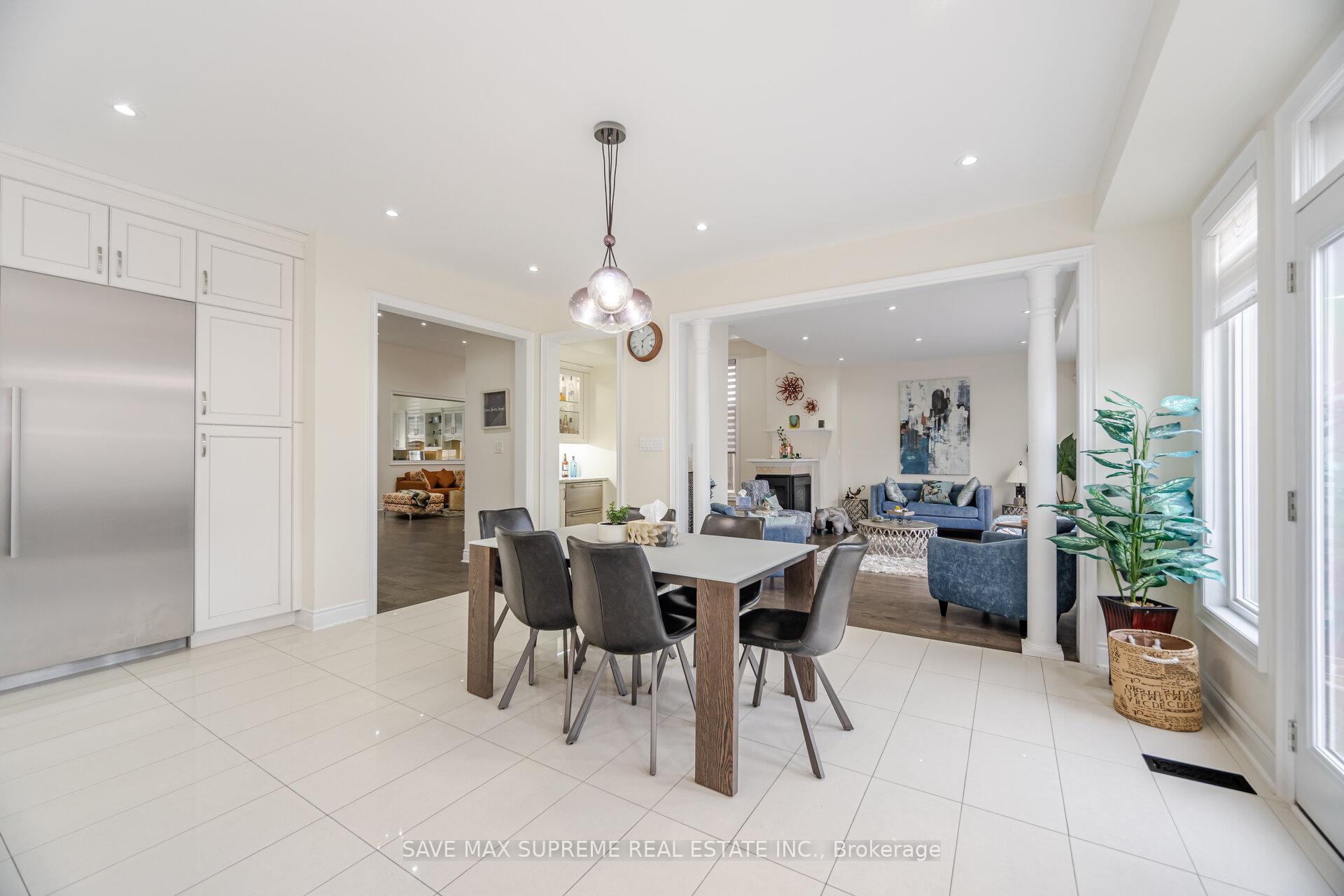 Photo 10 of 12 Astrantia Way, Brampton, Credit Valley — HOMEH