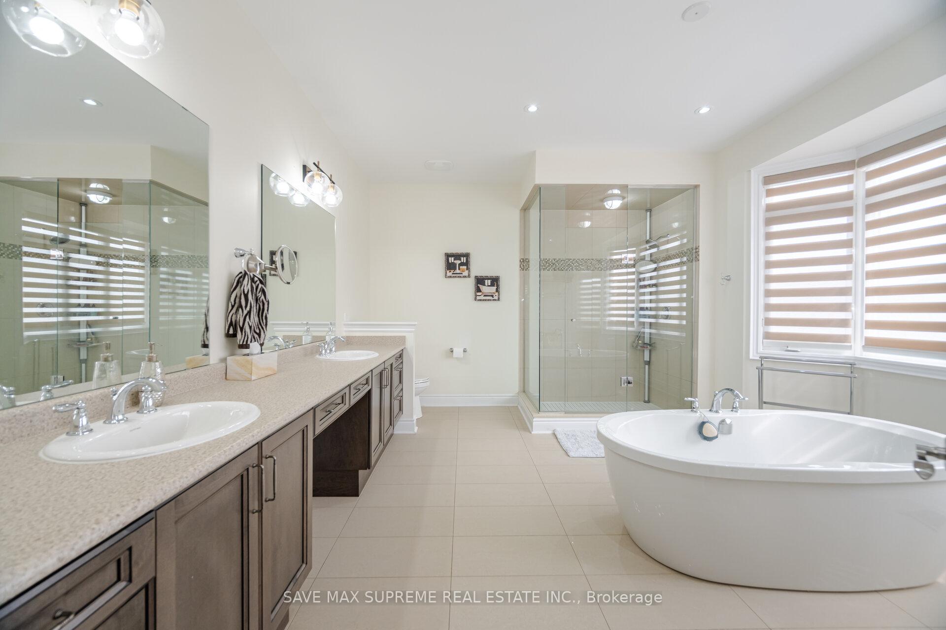 Photo 25 of 12 Astrantia Way, Brampton, Credit Valley — HOMEH
