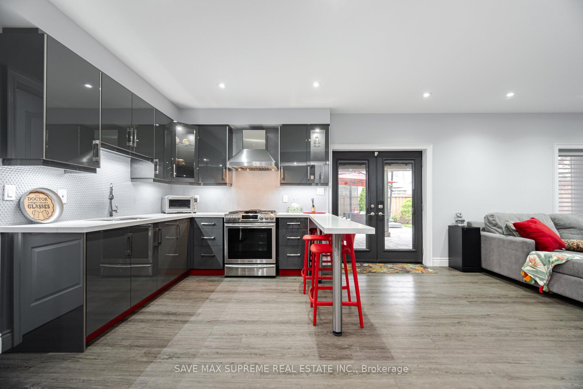 Photo 49 of 12 Astrantia Way, Brampton, Credit Valley — HOMEH