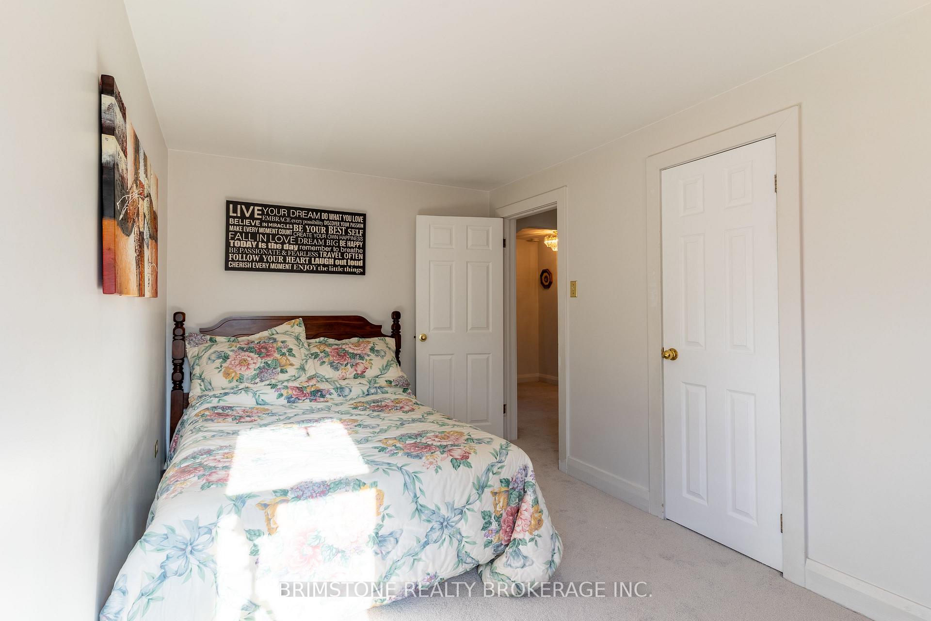 Photo 12 of 37 Alfred Street, Barrie, Allandale — HOMEH