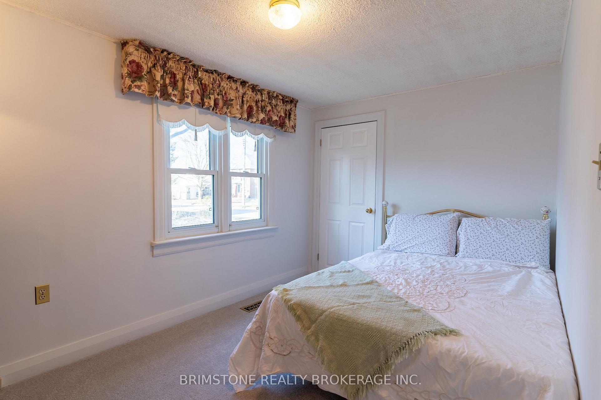 Photo 15 of 37 Alfred Street, Barrie, Allandale — HOMEH