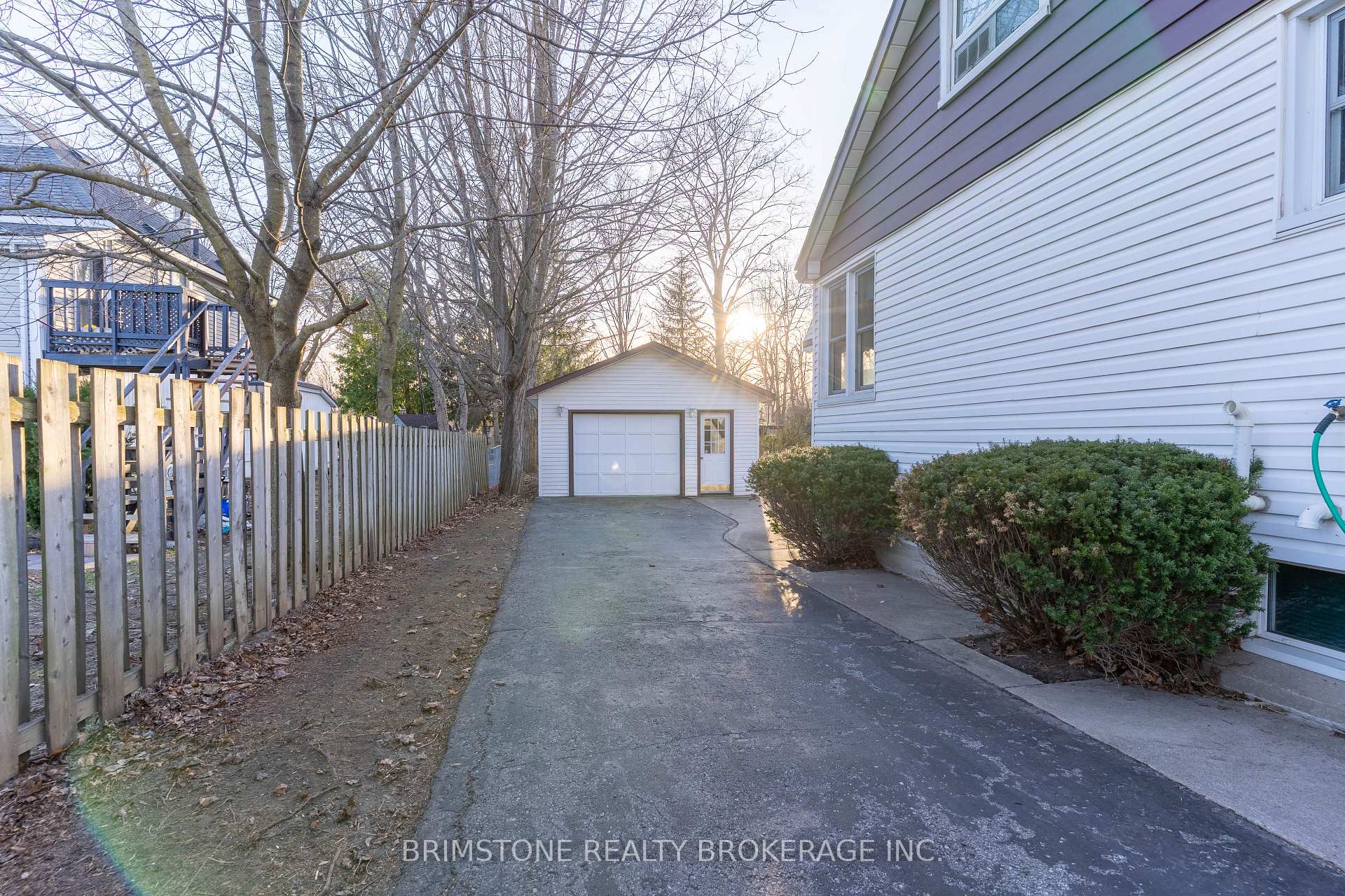 Photo 24 of 37 Alfred Street, Barrie, Allandale — HOMEH