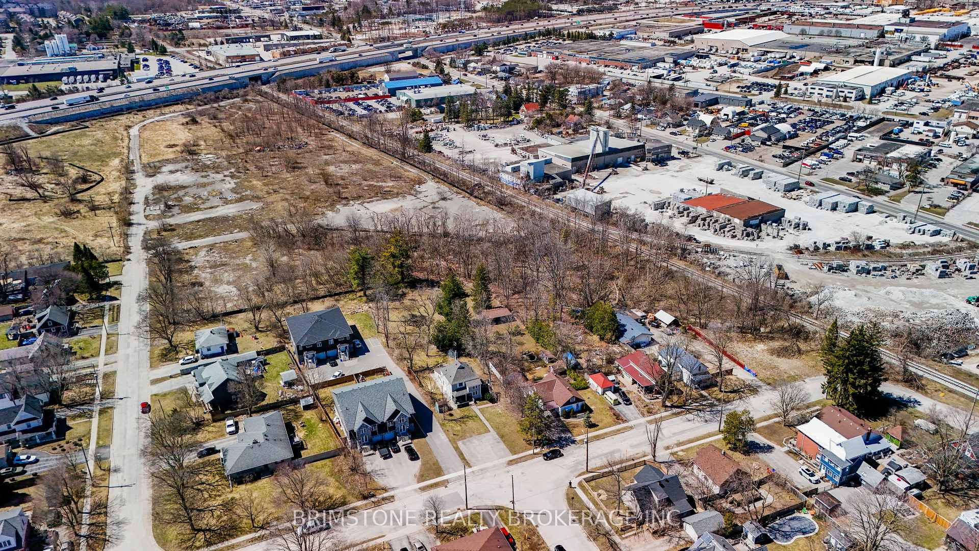 Photo 32 of 37 Alfred Street, Barrie, Allandale — HOMEH