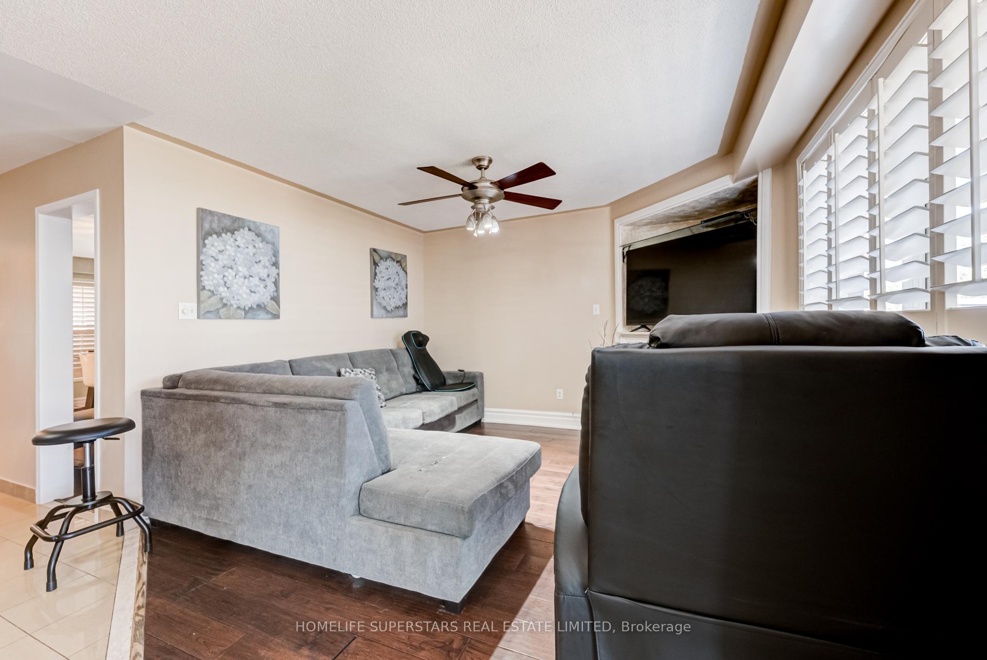Photo 8 of 169 Cordgrass Crescent, Brampton, Sandringham-Wellington — HOMEH