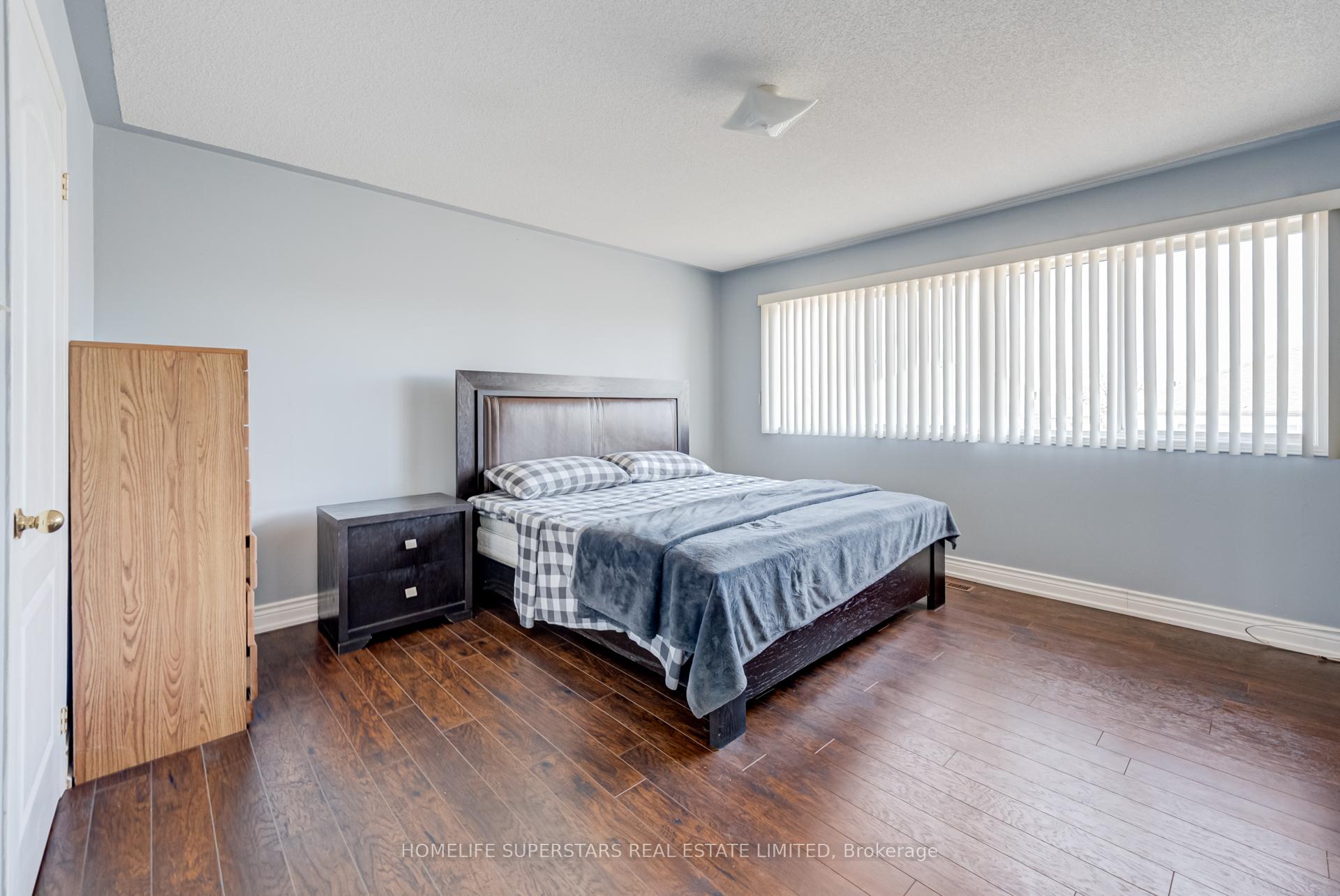 Photo 17 of 169 Cordgrass Crescent, Brampton, Sandringham-Wellington — HOMEH