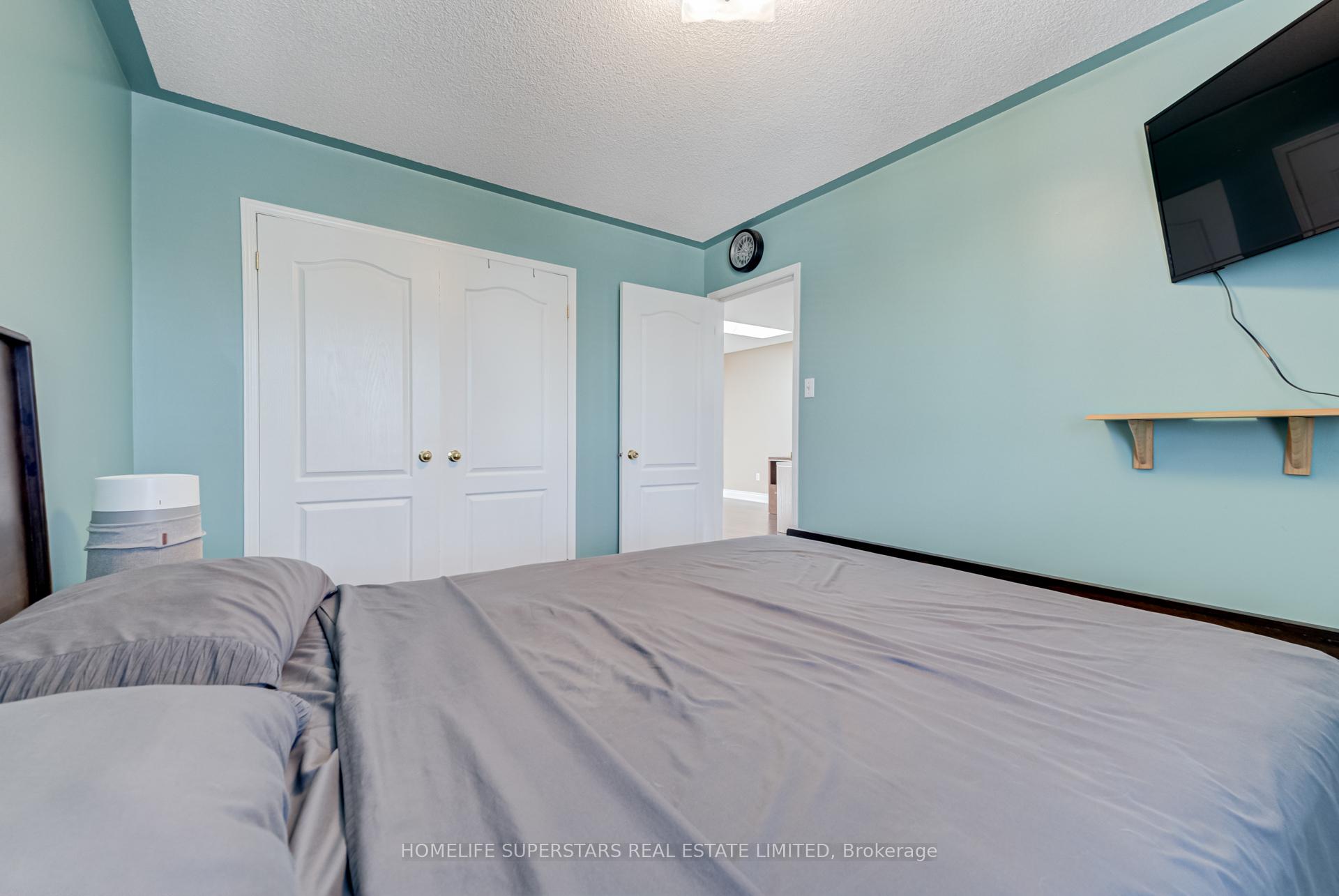 Photo 39 of 169 Cordgrass Crescent, Brampton, Sandringham-Wellington — HOMEH