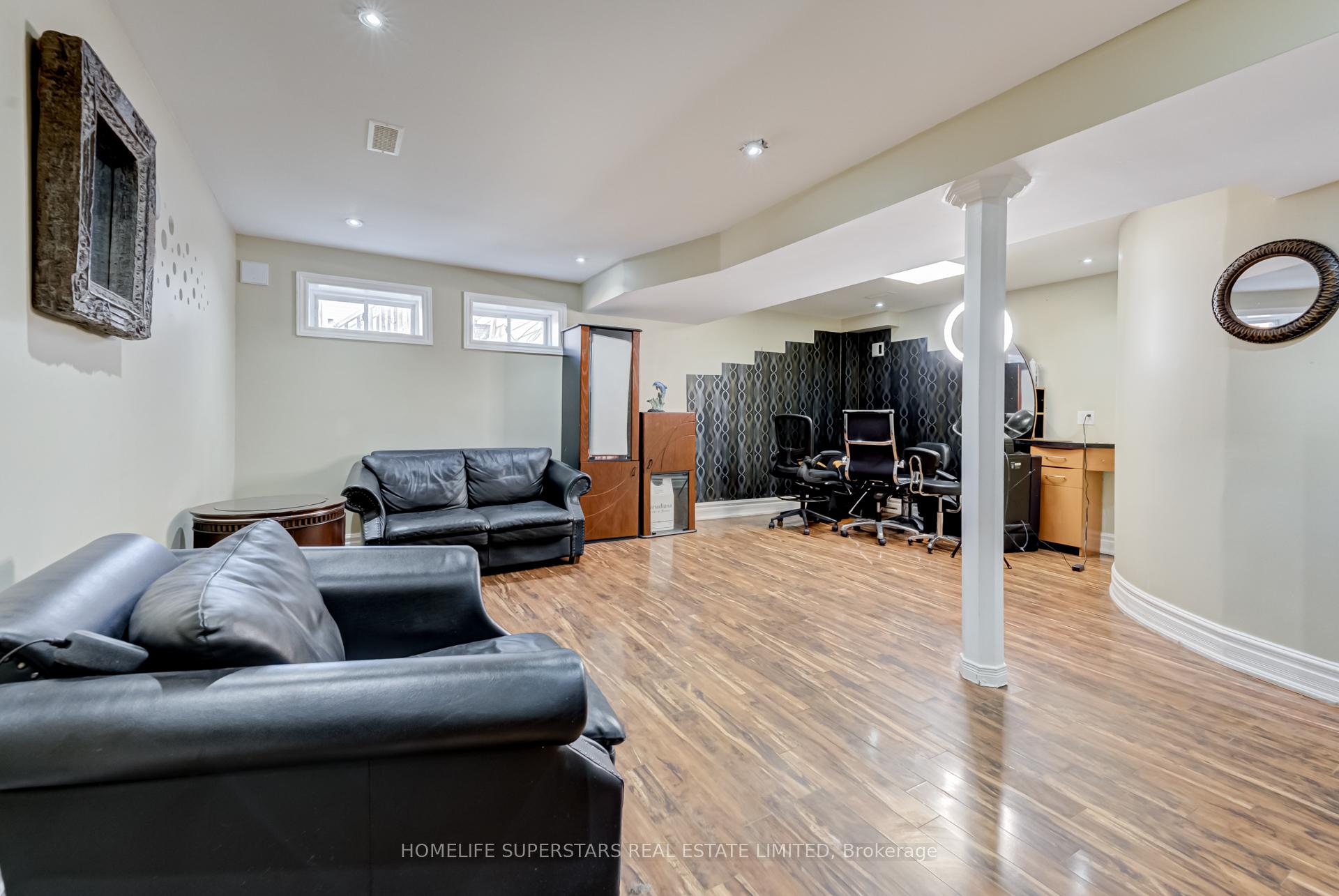 Photo 23 of 169 Cordgrass Crescent, Brampton, Sandringham-Wellington — HOMEH