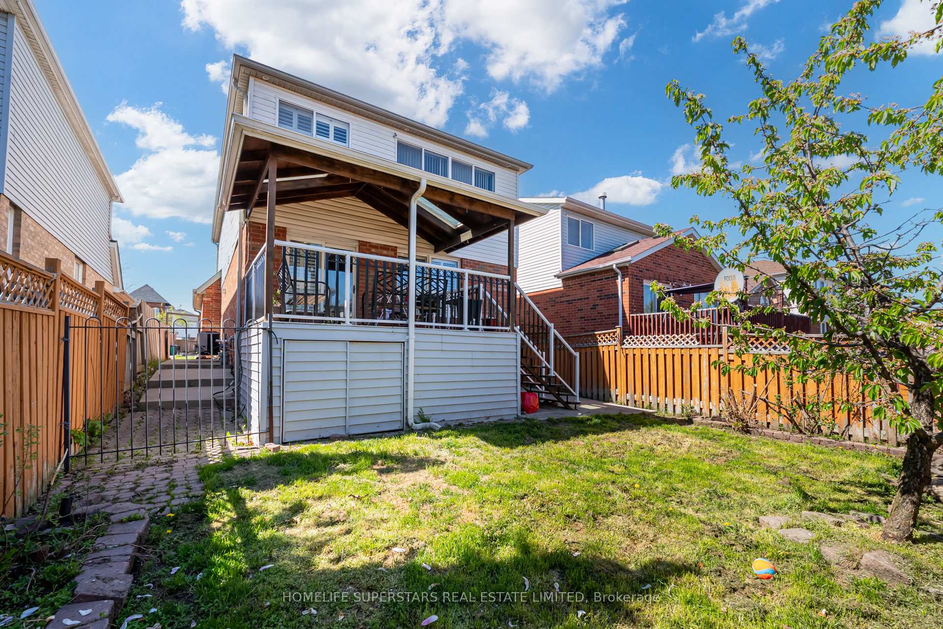 Photo 41 of 169 Cordgrass Crescent, Brampton, Sandringham-Wellington — HOMEH