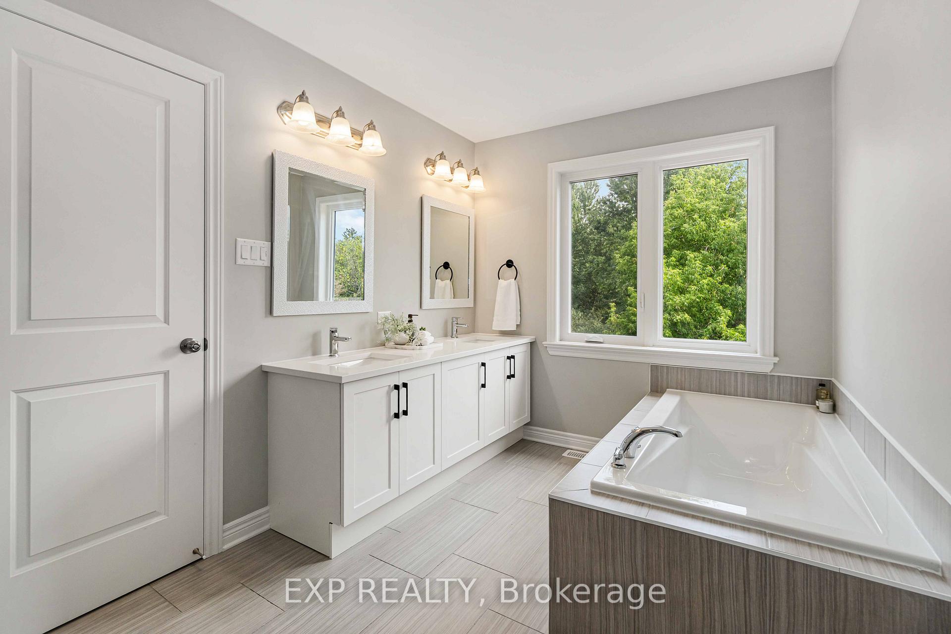 Photo 17 of 97 Mcphail Road, Carleton Place — HOMEH