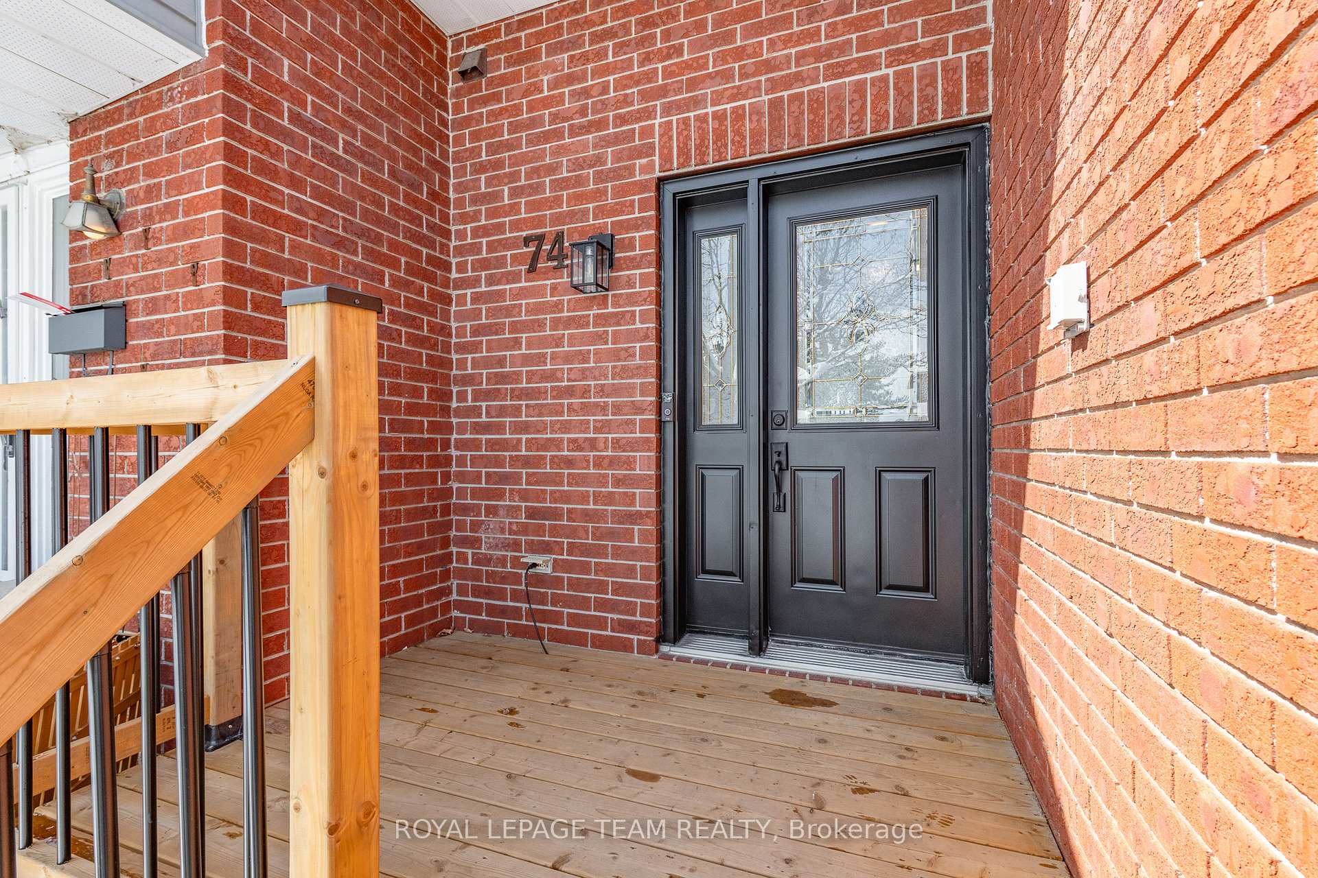 Photo 3 of 74 Halley Street, Ottawa, Barrhaven - Heritage Park — HOMEH